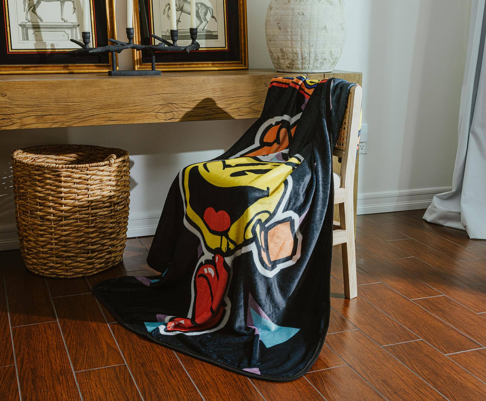 Alt View 5. Toynk - PAC-MAN Classic Jumping 45 x 60 Inch Throw Blanket - Yellow.