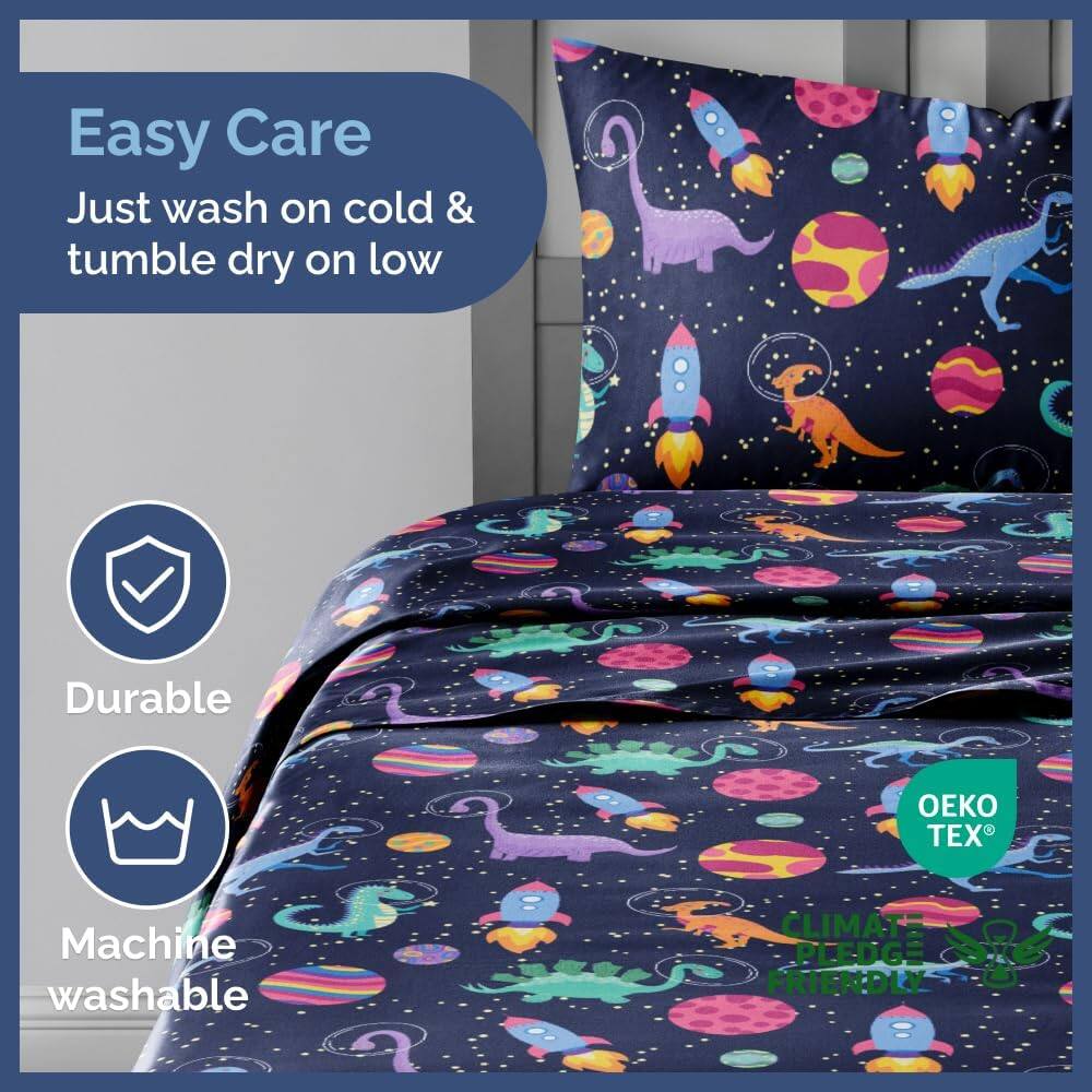 Easy Care  
Just wash on cold & tumble dry on low  

Durable  

Machine washable  

OEKO TEX  

CLIMATE PLEDGE FRIENDLY