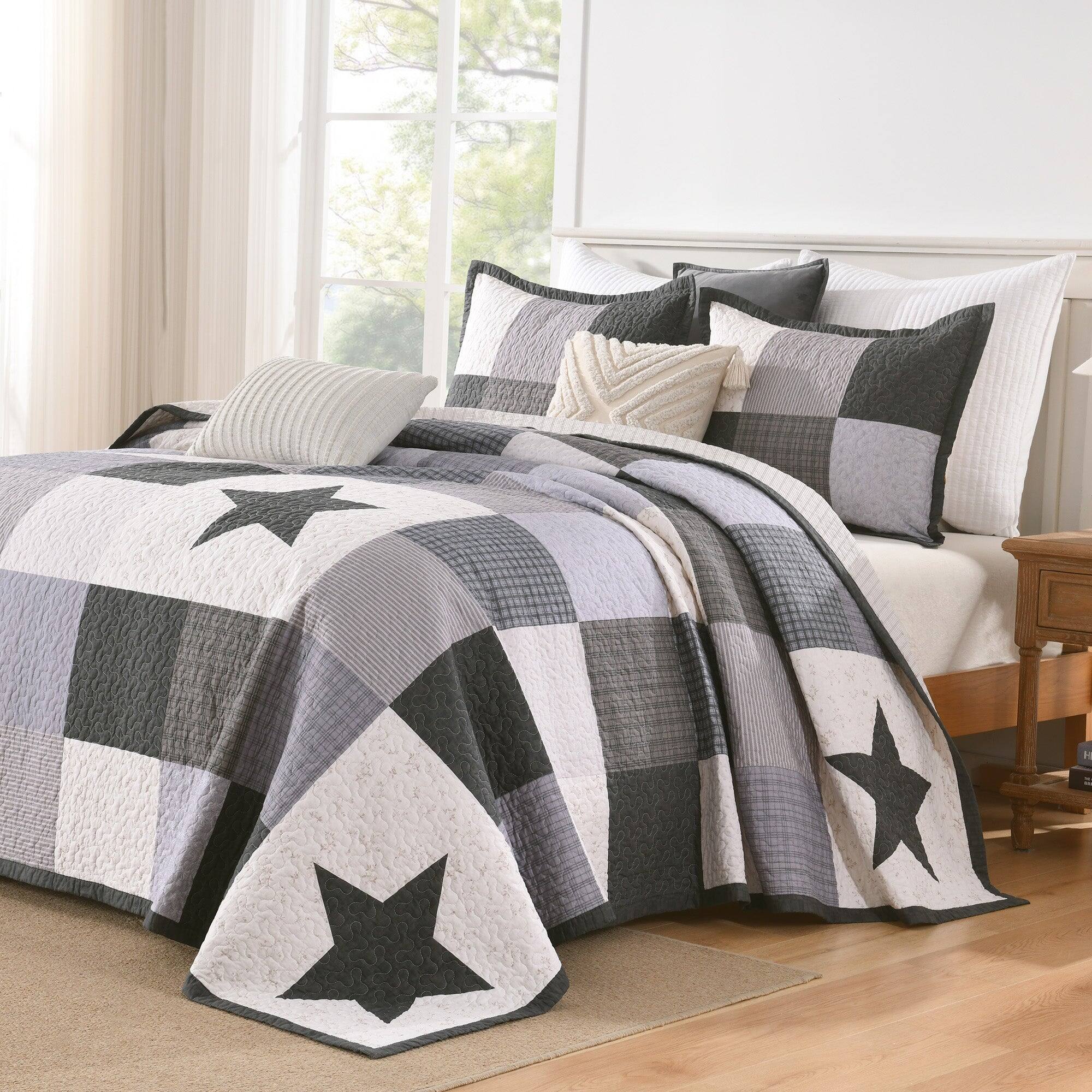 Left. MarCielo - MarCielo 3 Pcs 100% Cotton Modern Star Pattern Checkered Quilt Bedspread Set - Gray.