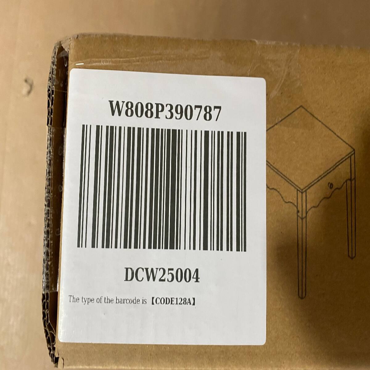 W808P390787  
DCW25004  
The type of the barcode is CODE128A