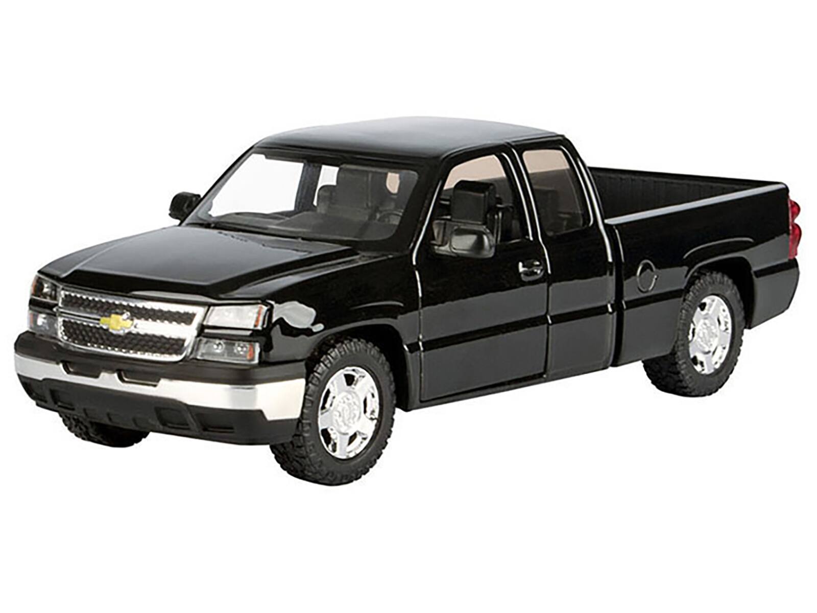 Angle. Motormax - 2006 Chevrolet Silverado 1500 Pickup Truck Black "Die-Cast Collection" Series 1/25 Diecast Model Car by Motormax - Black.