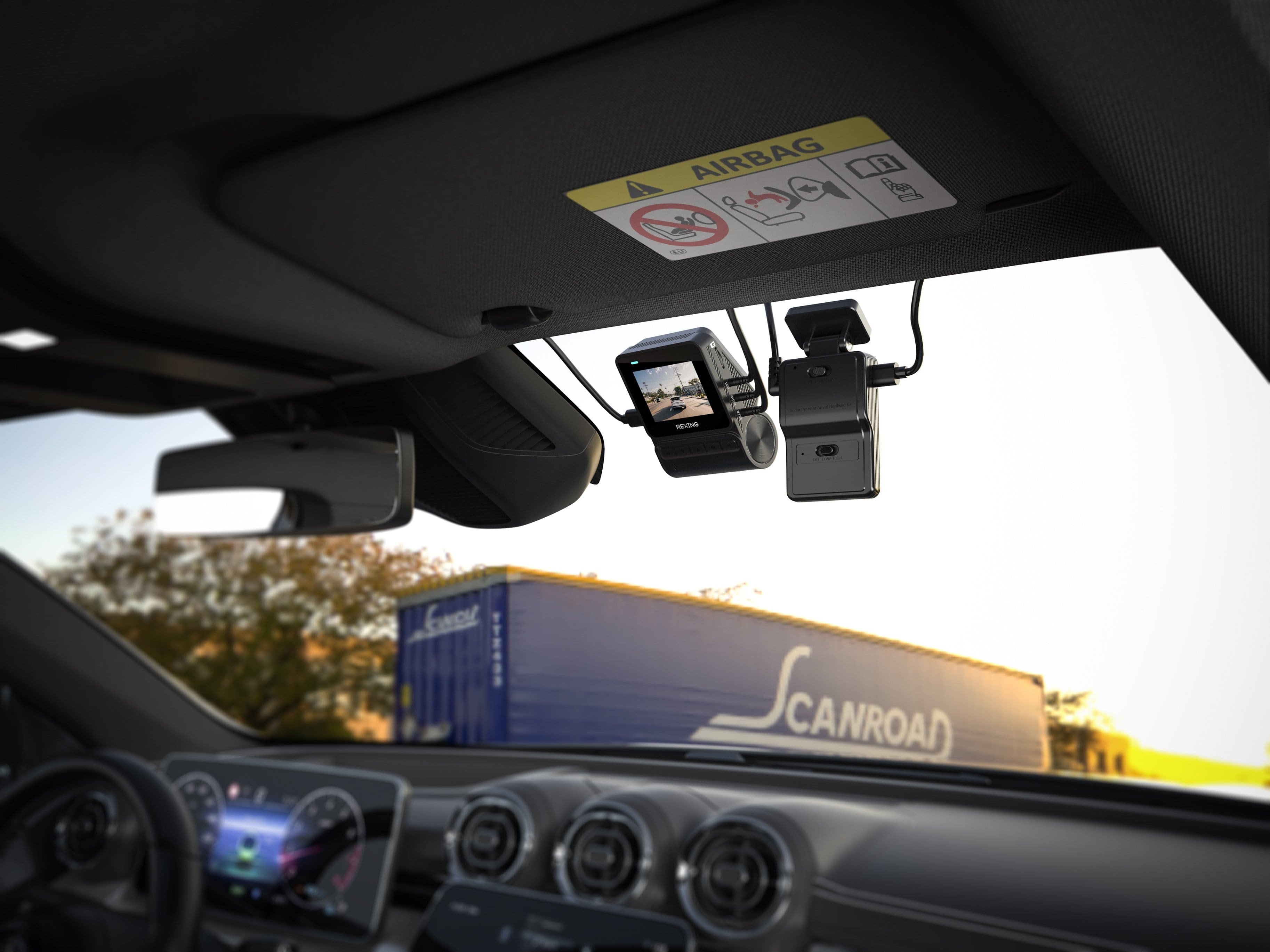 The text on the image reads "AIRBAG" and "SCANROAD".