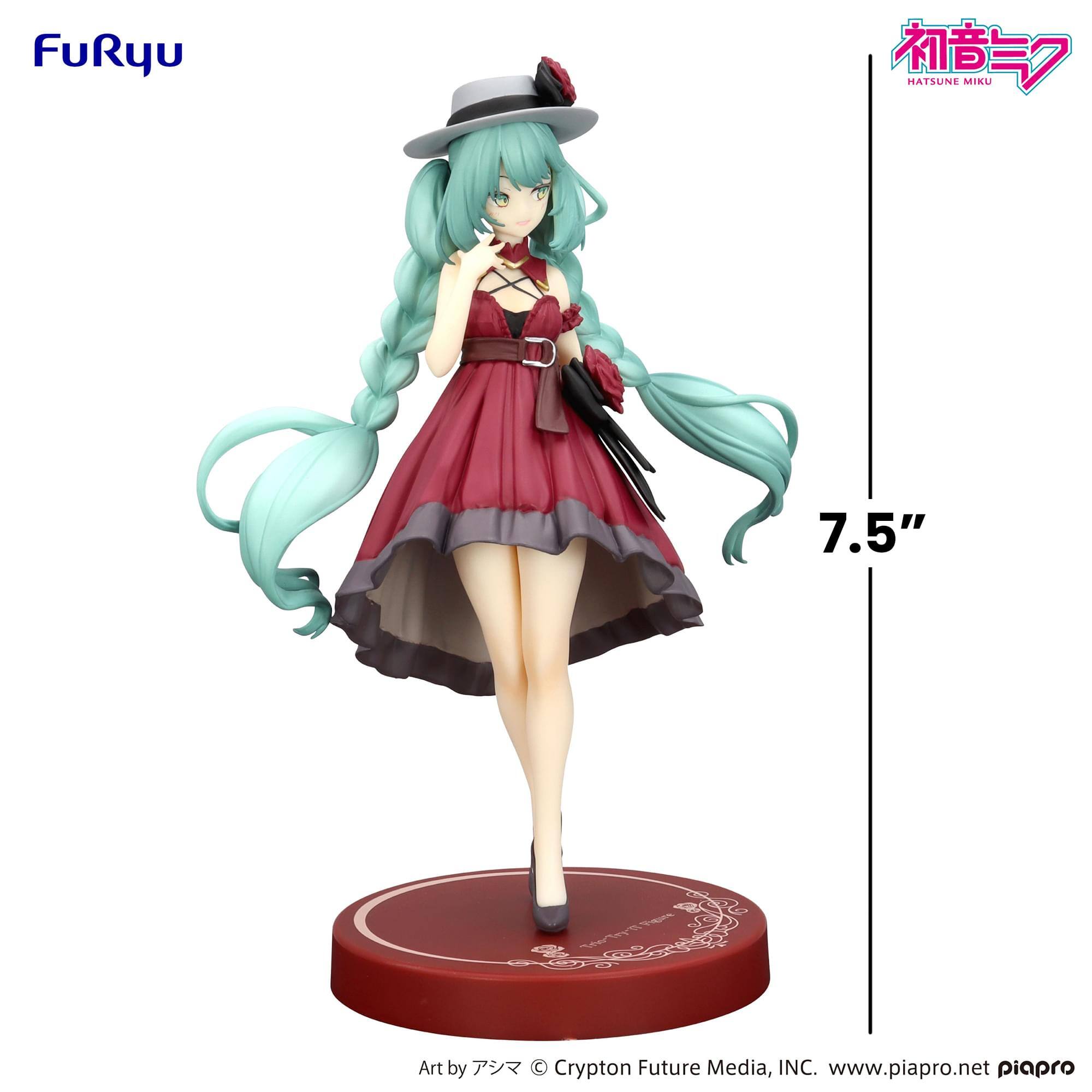 FuRyu  
HATSUNE MIKU 7.5"  
Art by Crypton Future Media, INC.  
www.piapro.net  
piapro
