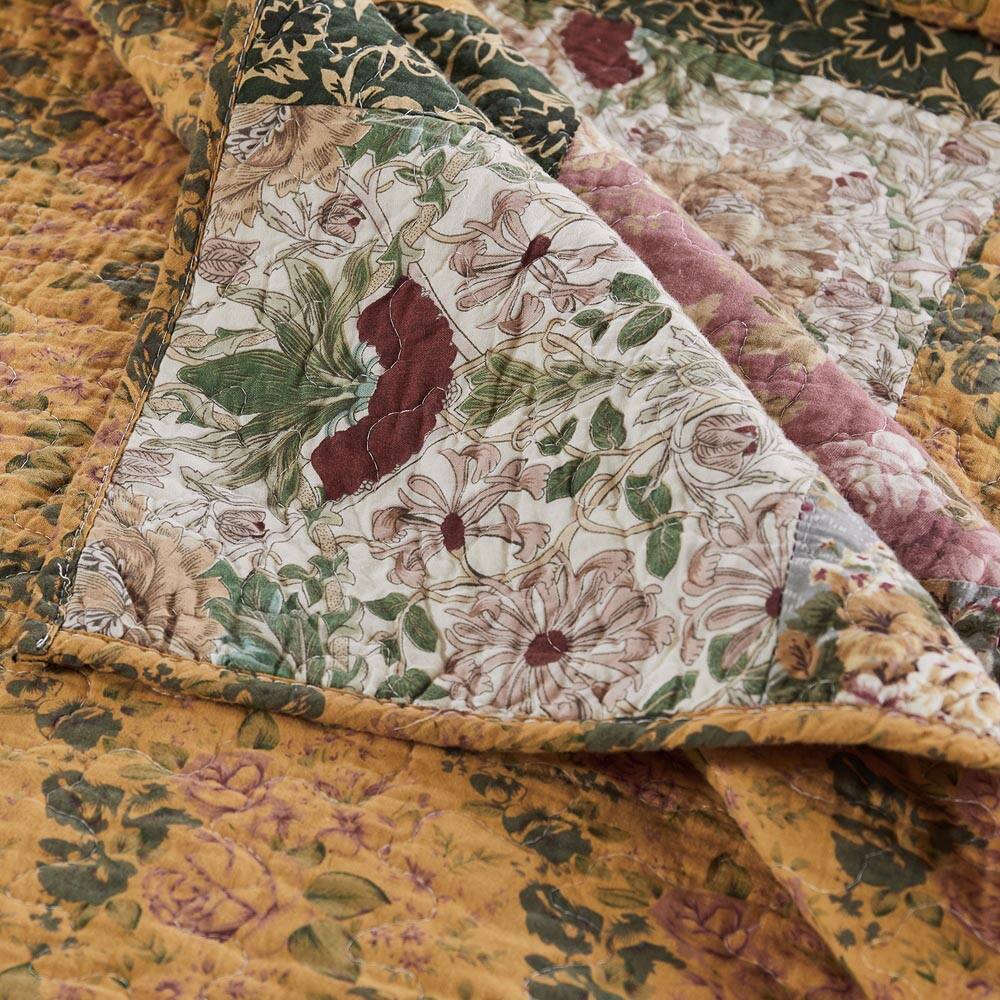Back. BreeBe - Antique Chic Quilt Set 3-Piece Full/Queen - Multi.