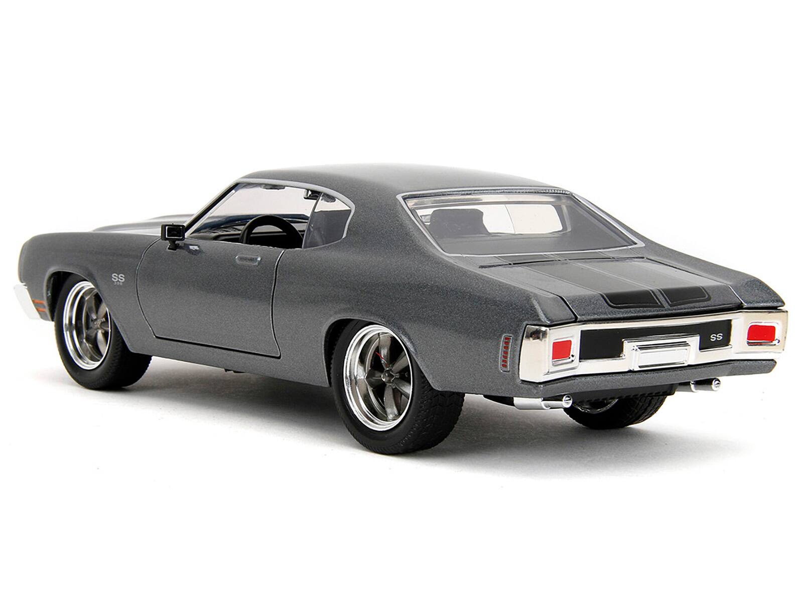 Alt View 5. Jada Toys - Fast & Furious - 1:24 1970 Chevy Chevelle SS Die-Cast Car   - COLLECTIBLES - Multicolor.