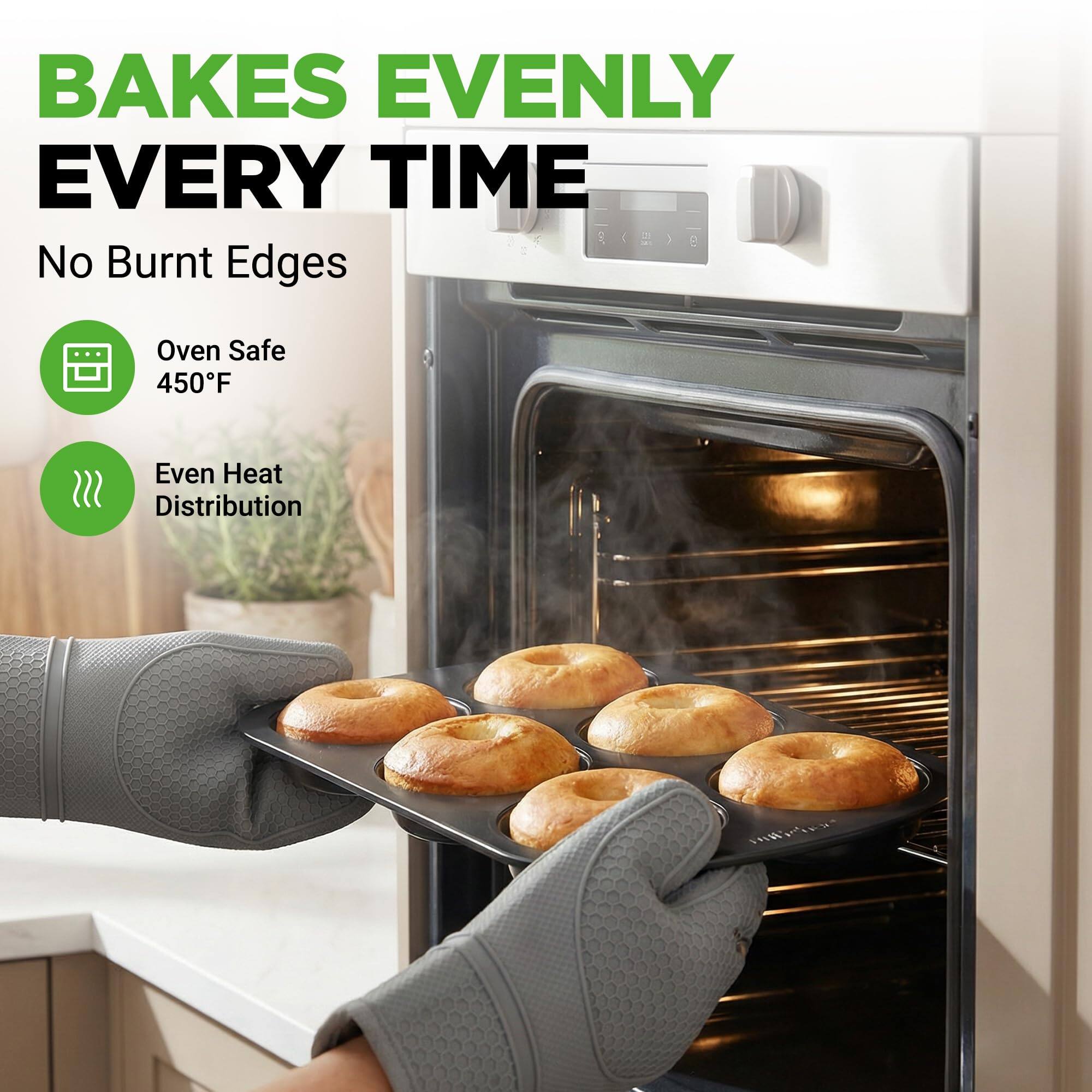 BAKES EVENLY EVERY TIME  
No Burnt Edges  
Oven Safe 450°F  
Even Heat Distribution