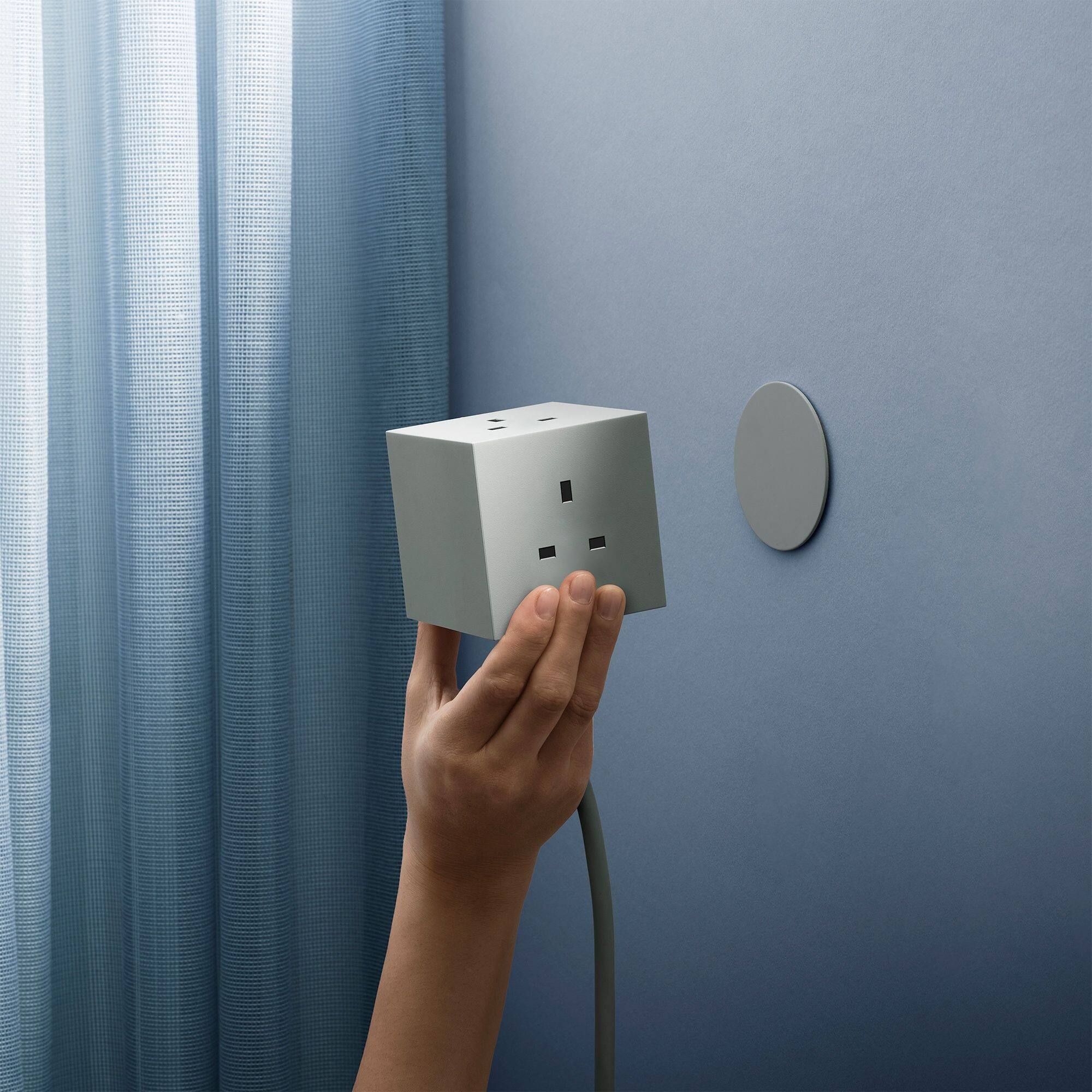 Left. AVOLT - AVOLT Power Extender with 3 Plug-ins, 2 30W USB-C - White.