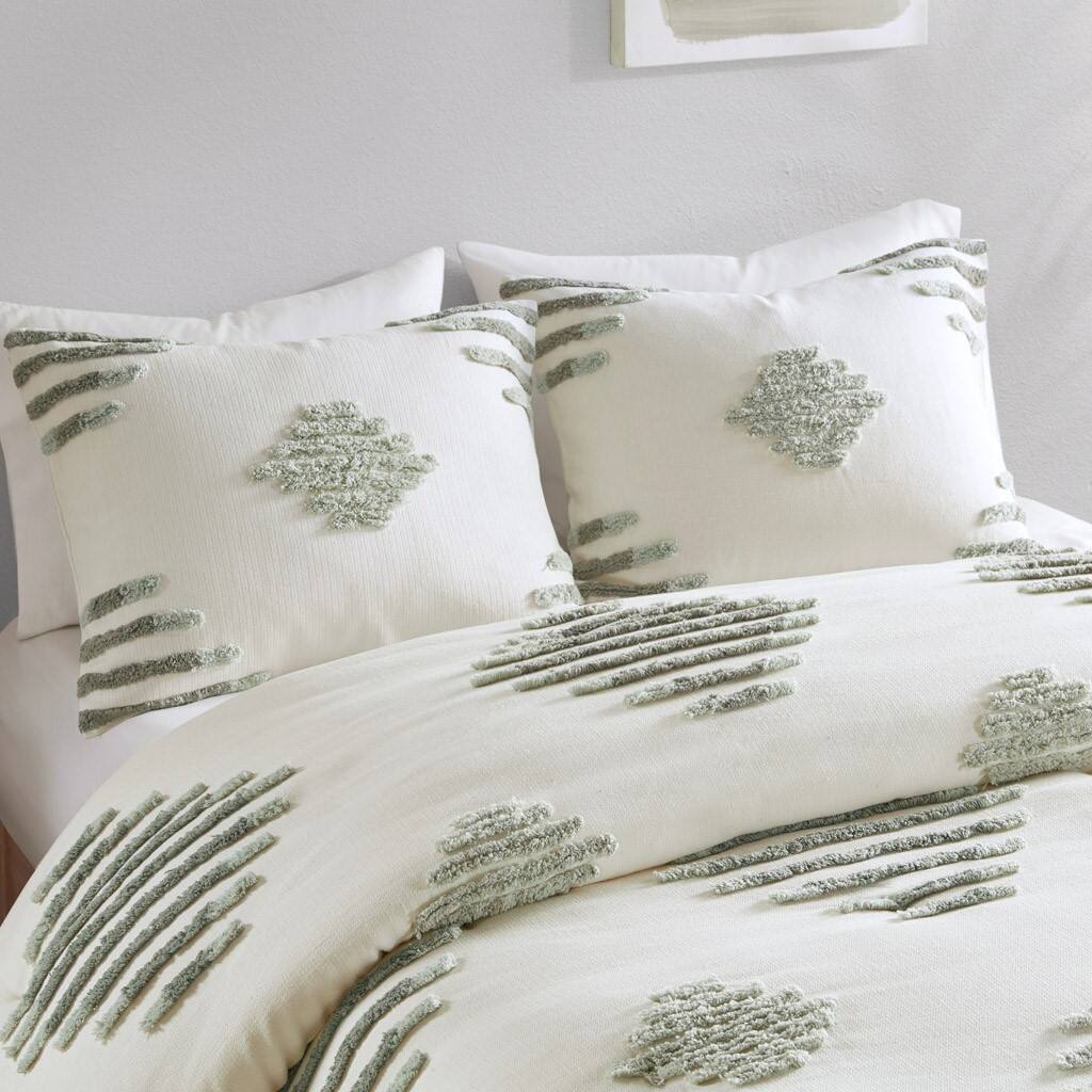 Alt View 2. Gracie Mills - Gracie Mills Mitch Modern Tufted Chenille 3-Piece Duvet Cover Set - Green/Ivory.