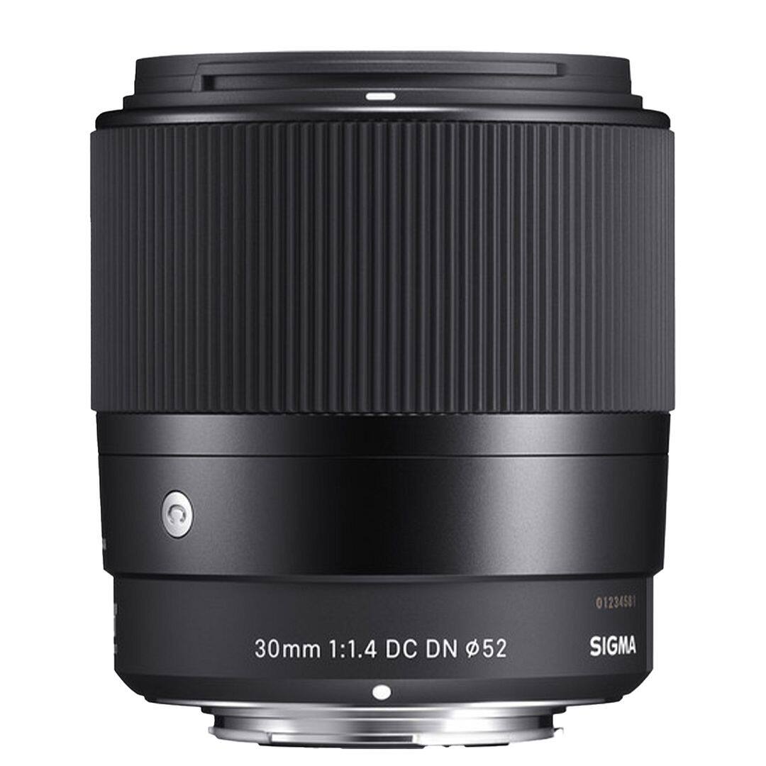 01234501  
30mm 1:1.4 DC DN 52  
SIGMA