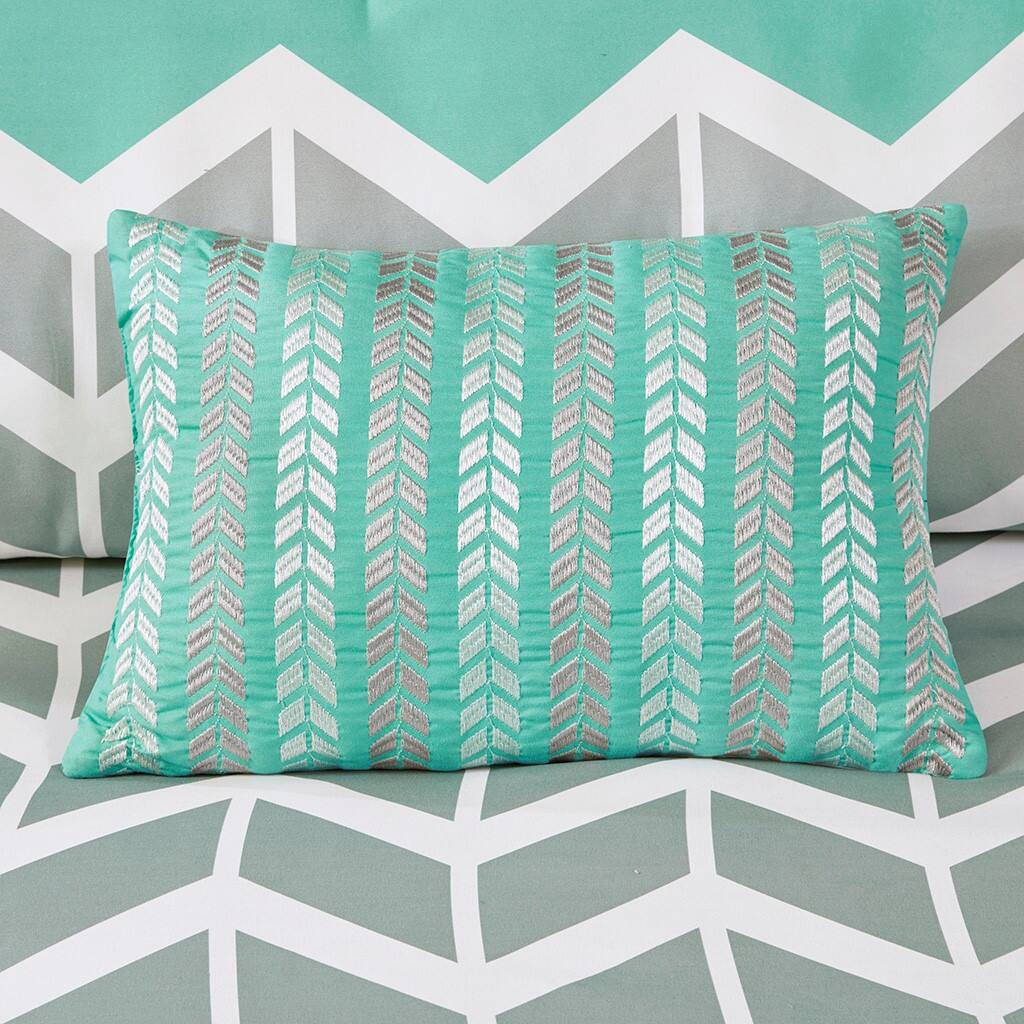 Alt View 2. Gracie Mills - Gracie Mills Basil Chevron Bliss Comforter Set - Aqua.
