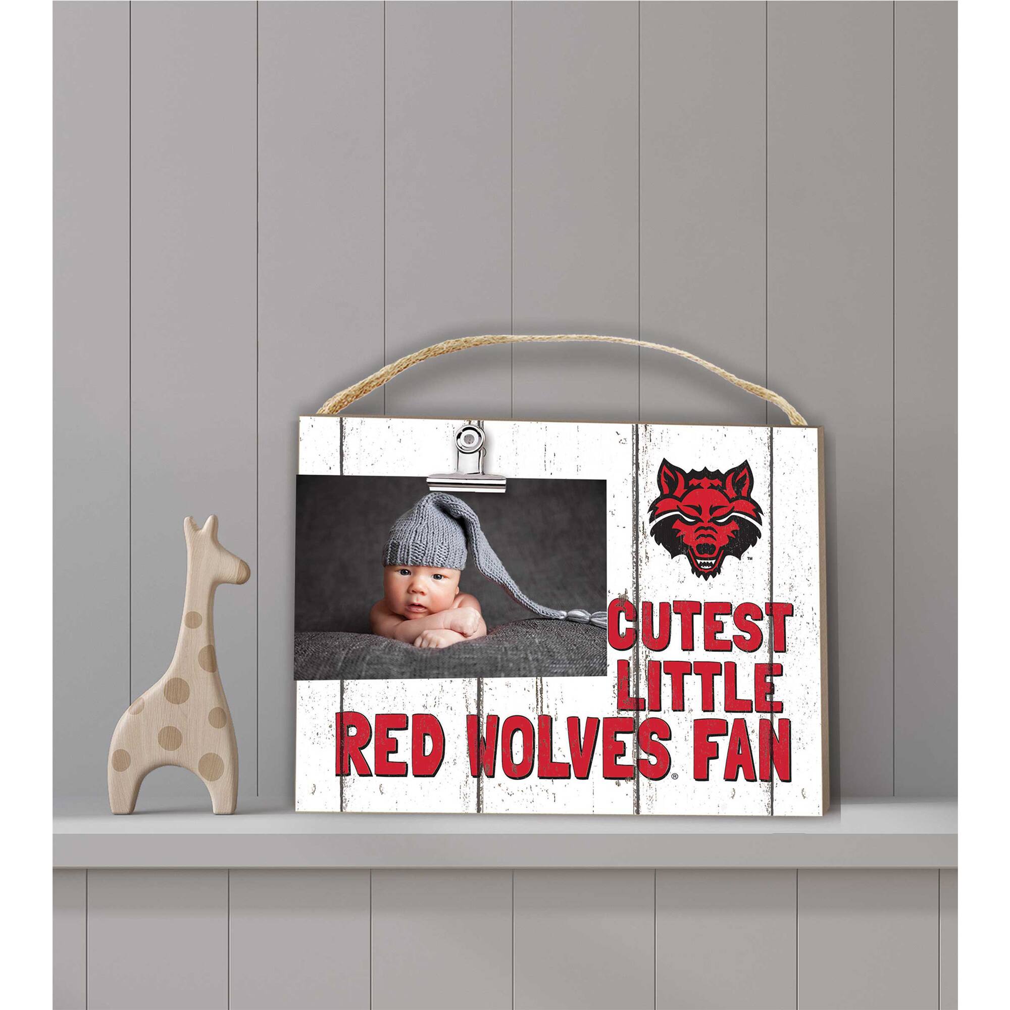 CUTEST LITTLE RED WOLVES FAN