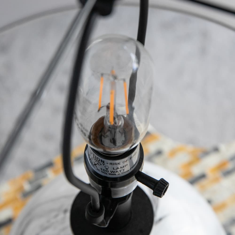 TON - RISK OF AC 100 WATT LAMP Only. Made in China