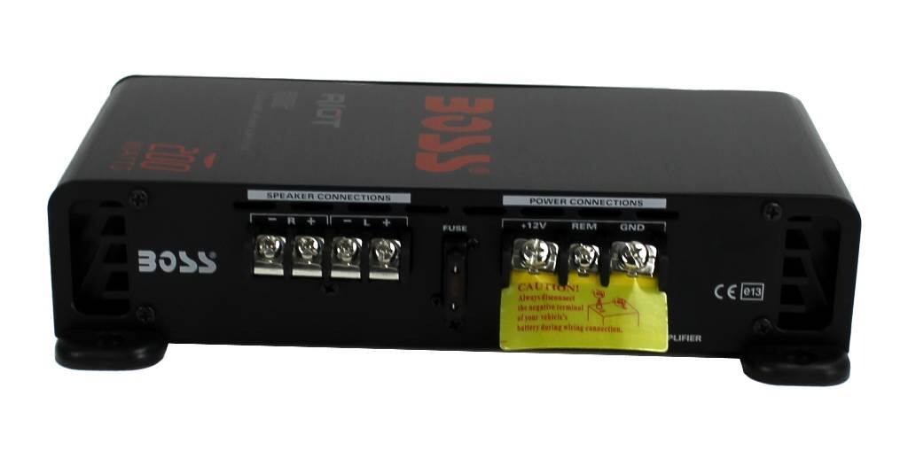 A BOSS RIOT 3077 SPEAKER CONNECTIONS POWER CONNECTIONS R + FUSE +12V REM GND CAUTION Always ensure the amplifier is properly grounded. Do not use a battery with less than 12V. CE 013