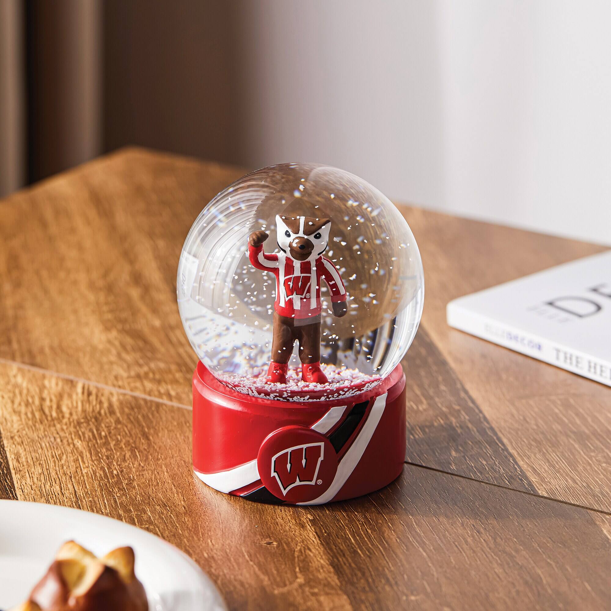 Alt View 1. Evergreen Enterprises - Wisconsin Badgers 100mm Mascot Glass Water Globe - Multicolor.