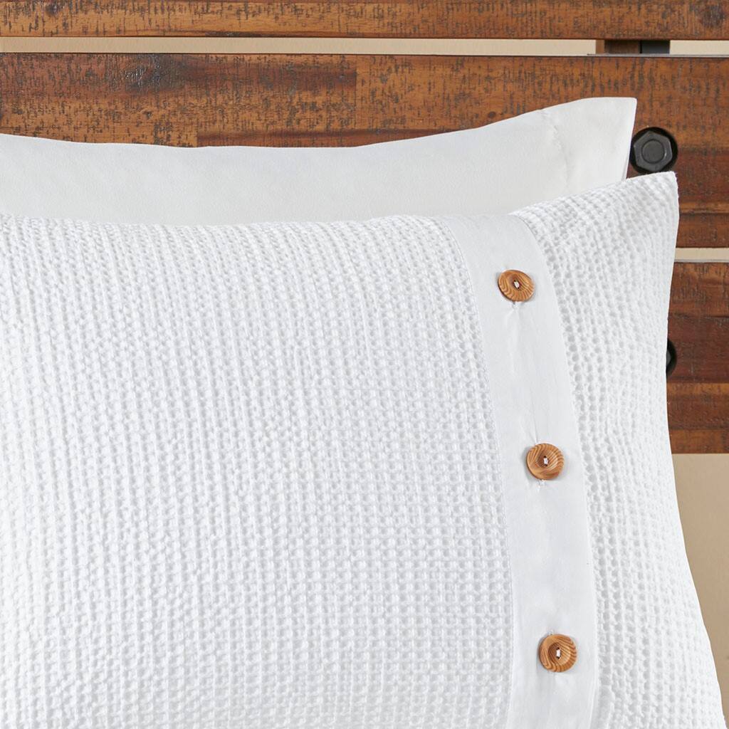 Alt View 2. Gracie Mills - Gracie Mills Lucius Modern Waffle Weave 3-Piece Cotton Duvet Cover Set - White.