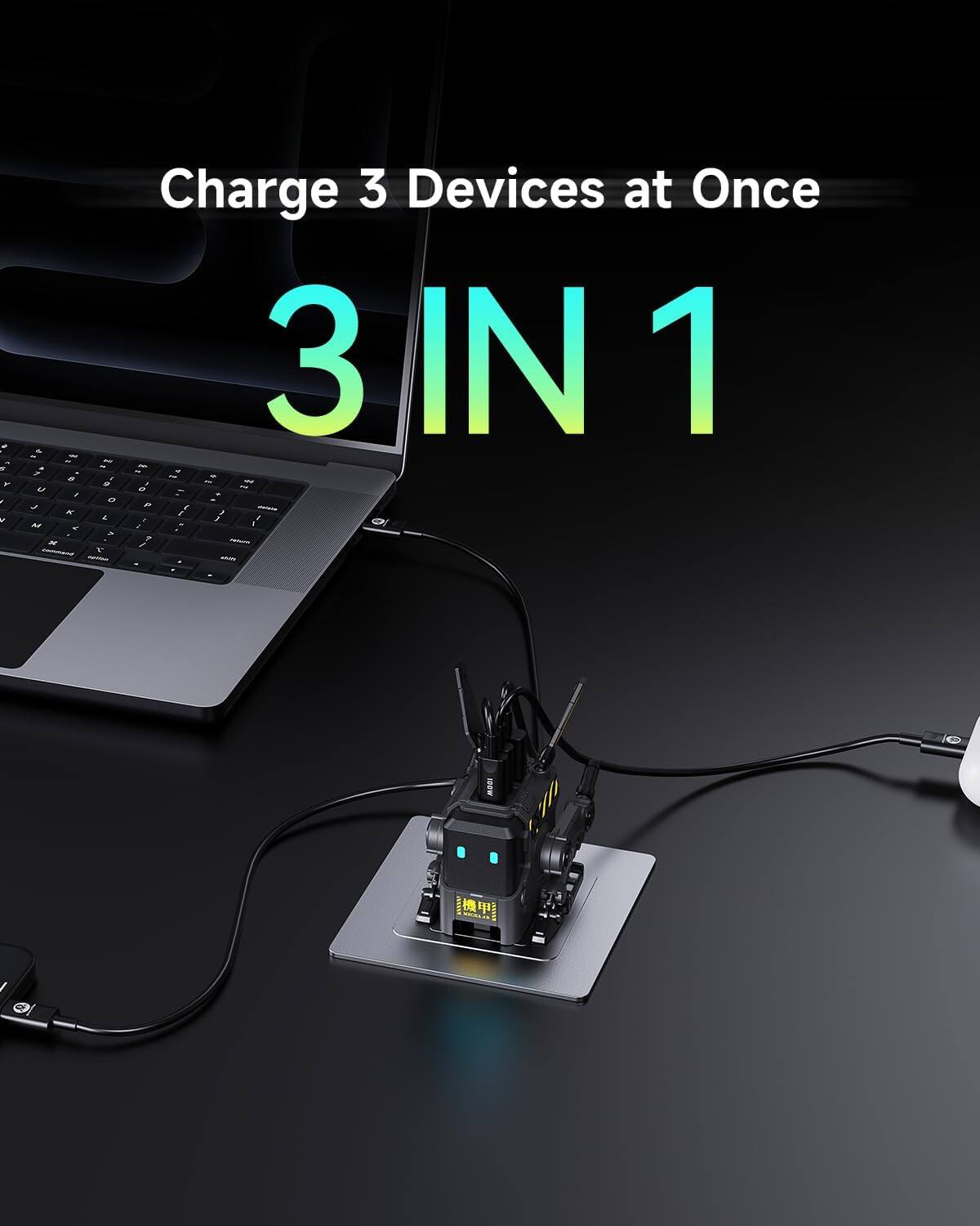 Charge 3 Devices at Once  
3 IN 1