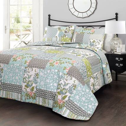 Front. Hivvago - King Size Boho Floral Blue Cotton Lightweight Quilt Set - MultiColor.