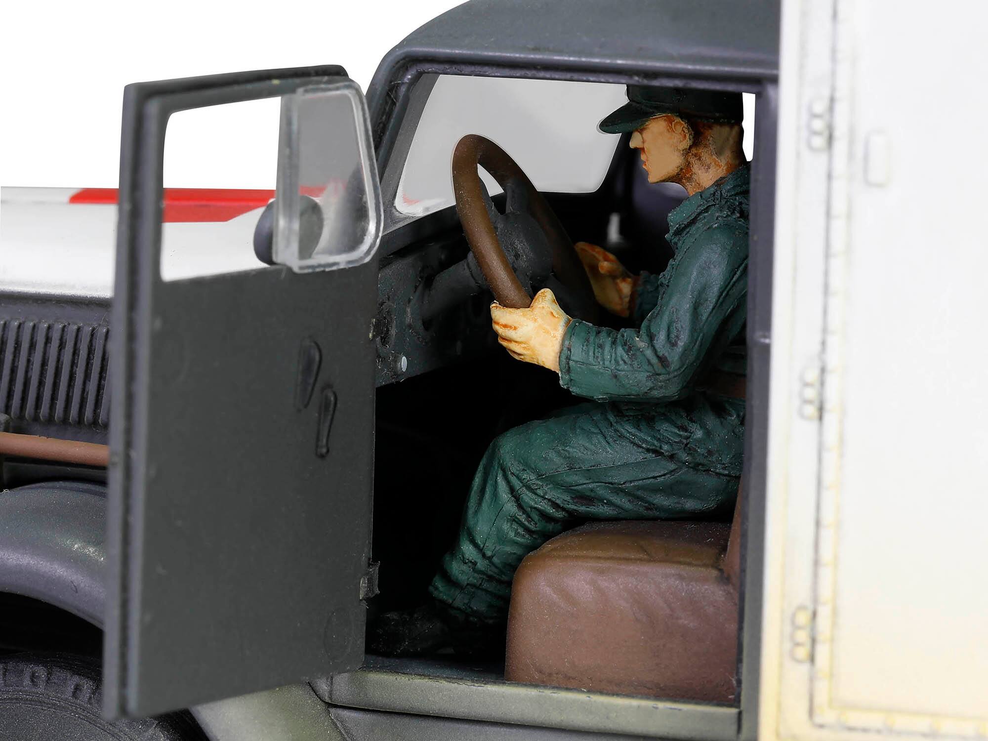 Alt View 6. Forces Of Valor - Opel-Blitz Kfz.305 Ambulance Gray and White (Weathered) "German Army" "Armoured Fighting" 1/32 Model by Forces of Valor.