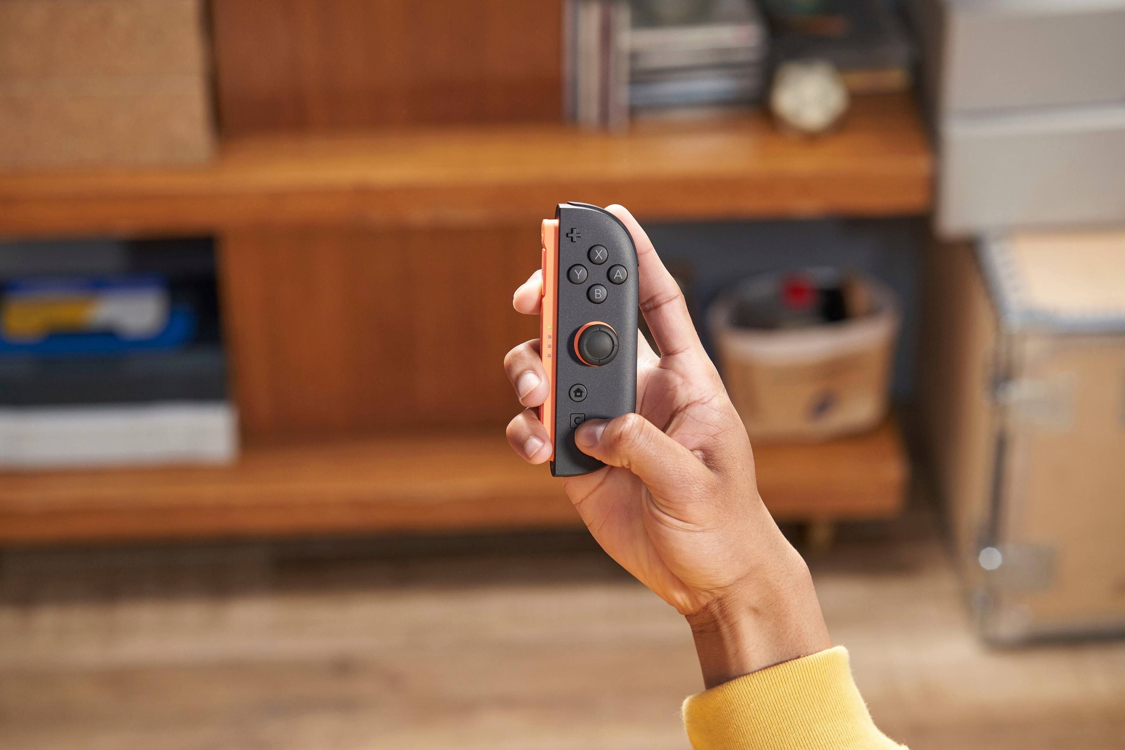 Alt View 5. Nintendo - Joy-Con 2 (R) - Light Red.