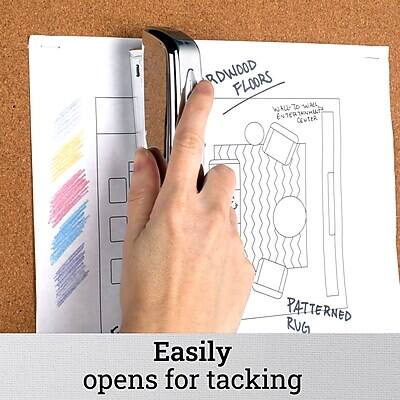 Sure, here is the corrected and grouped text:

---

**Hardwood Floors**

**Whole to Wall Entry to Center**

**Patterned Rug**

**Easily opens for tacking**

---