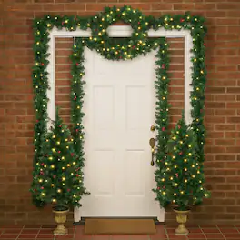 BreeBe - Christmas Entry Set of 4 – Prelit Trees with Garland and Wreath - Green