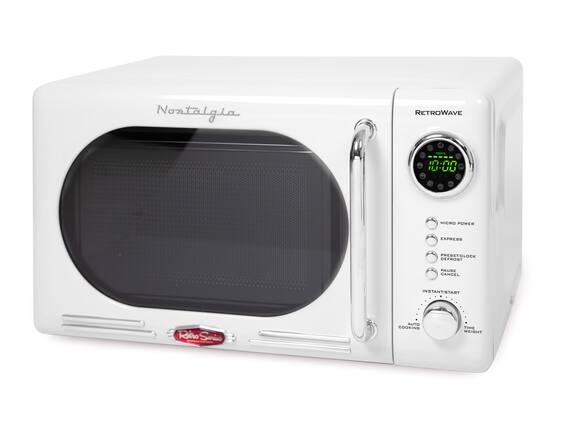 Nostalgia RETROWAVE
10:00
MICRO POWER
EXPRESS
PRESET/CLOCK
DEFROST
PAUSE
CANCEL
INSTANT/START
AUTO COOKING
TIME/WEIGHT
Retro Series