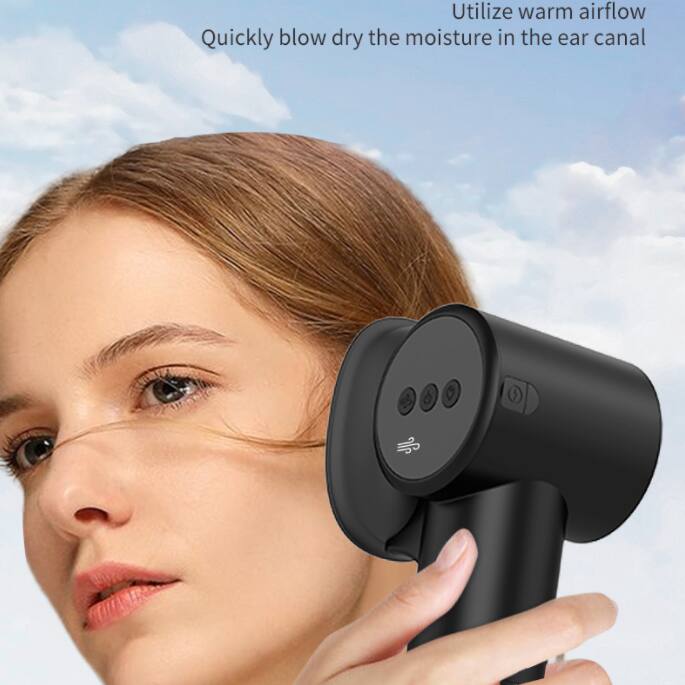 Utilize warm airflow  
Quickly blow dry the moisture in the ear canal