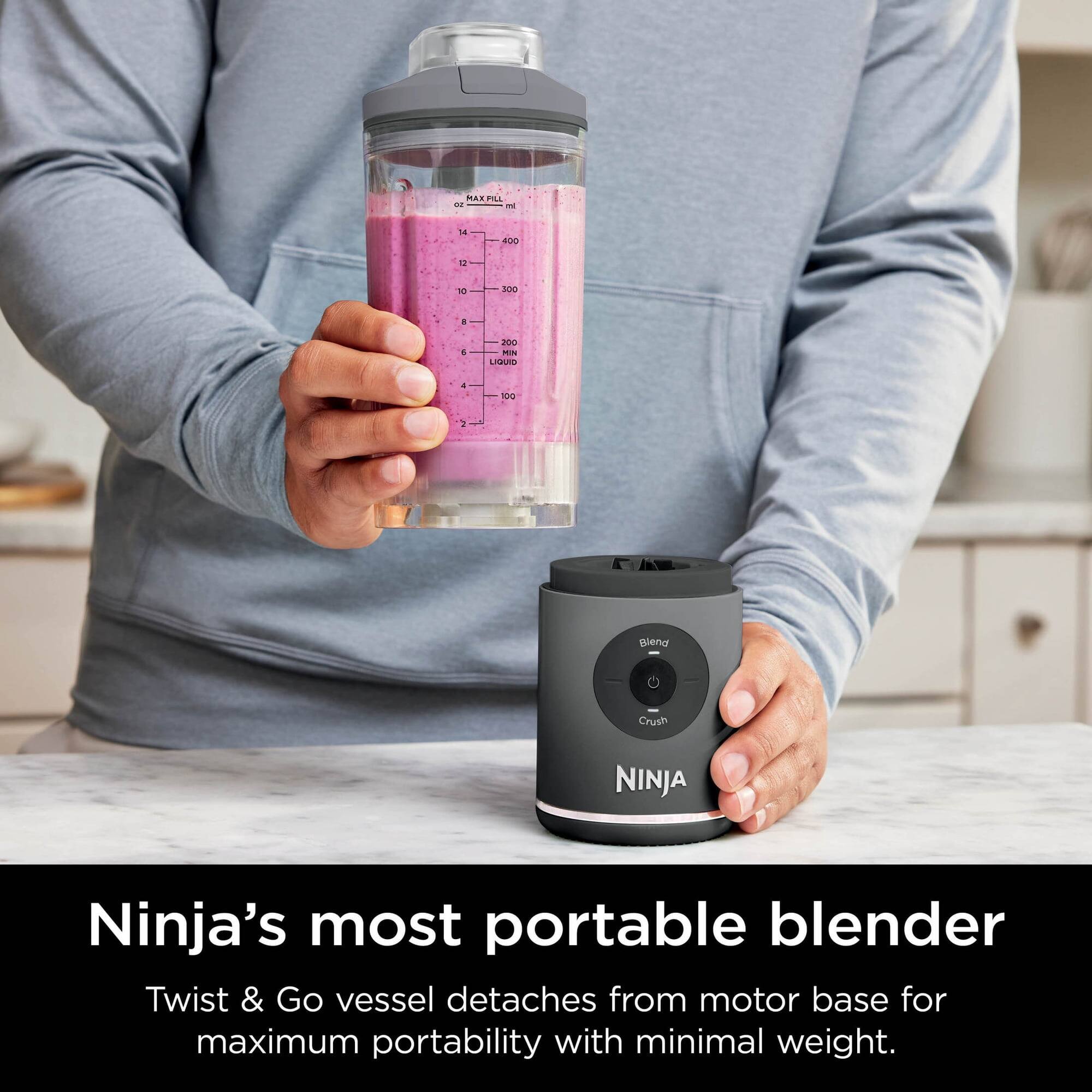Ninja's most portable blender

Twist & Go vessel detaches from motor base for maximum portability with minimal weight.