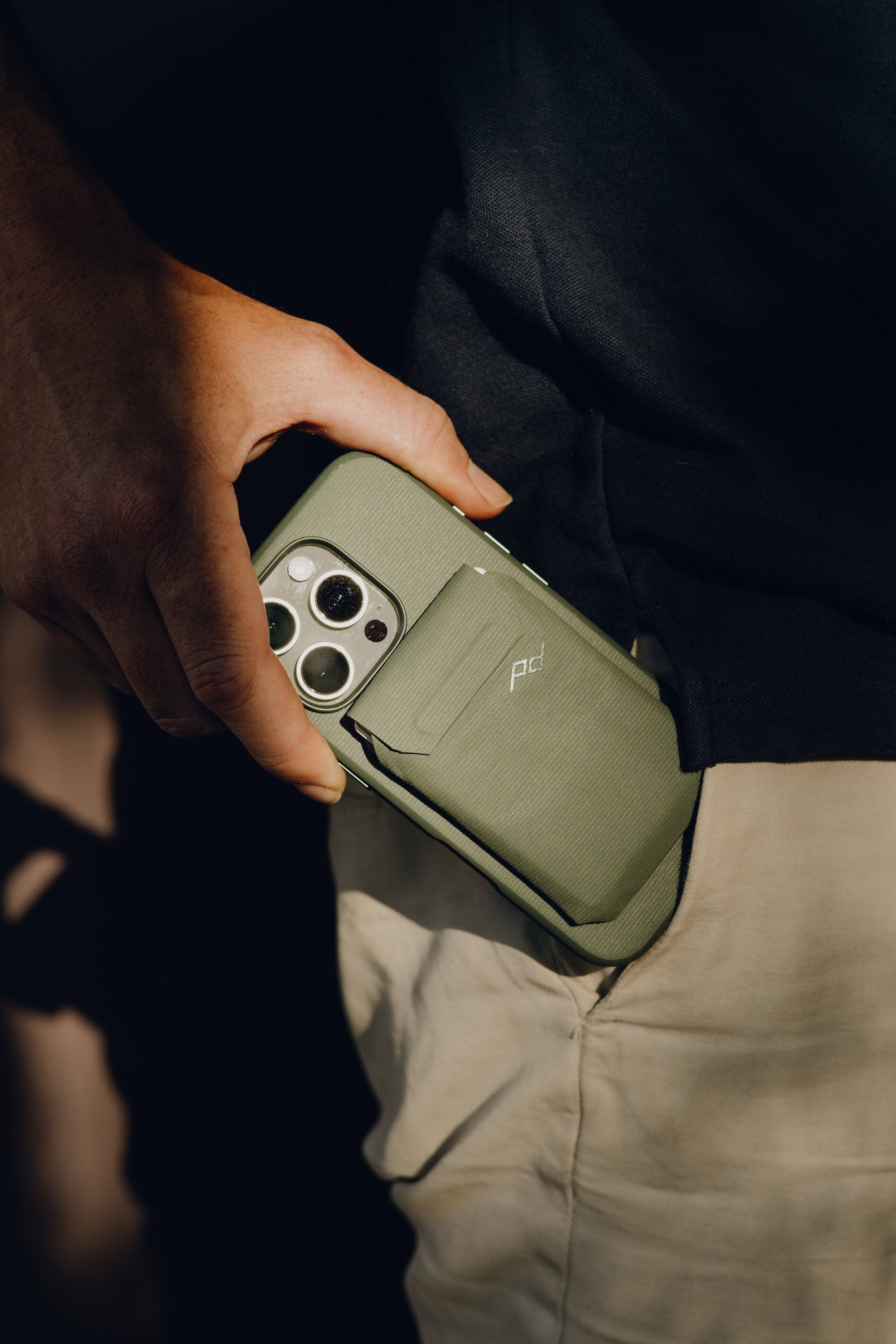 Alt View 3. Peak Design - Everyday Fabric Case for iPhone 16 Pro Max - Sage.