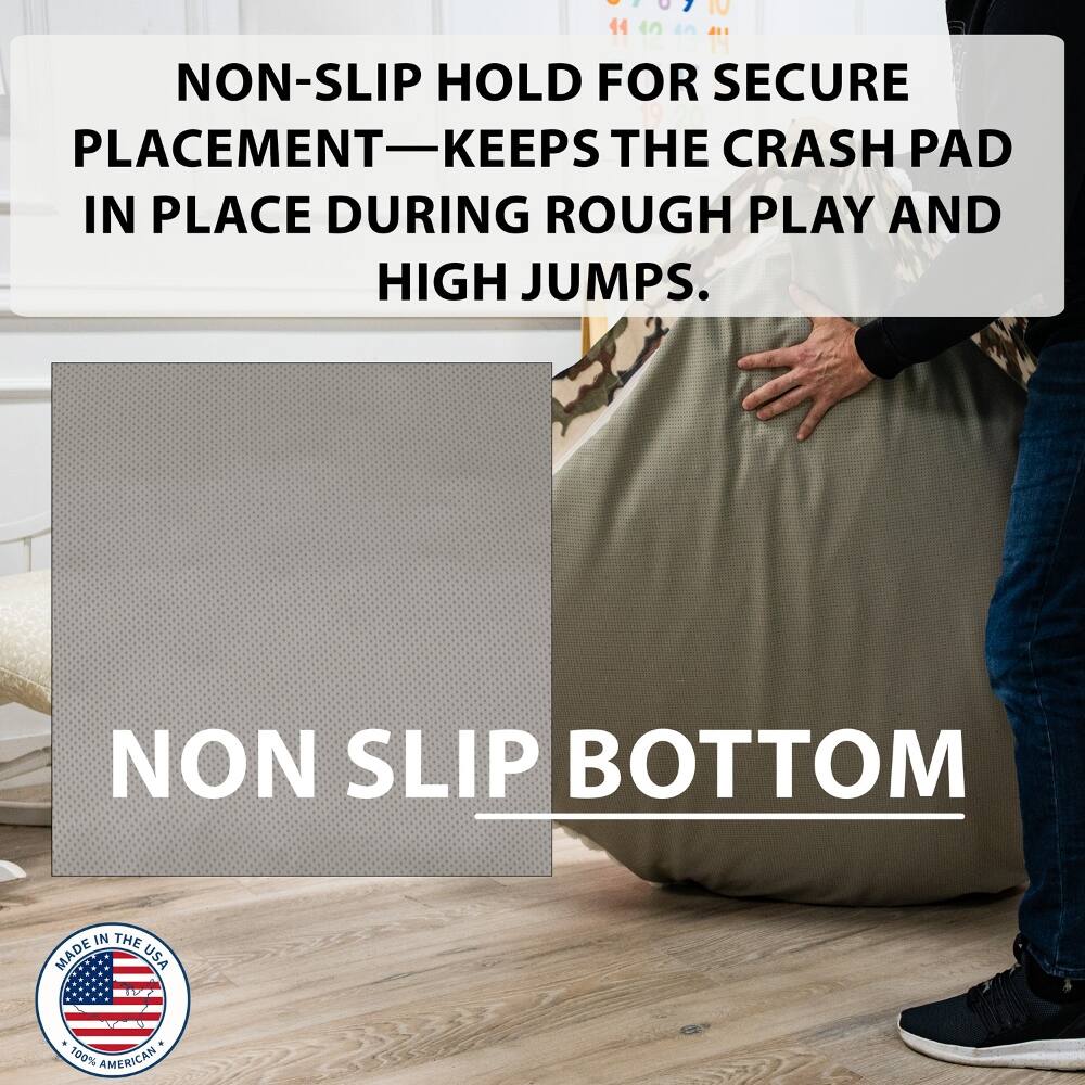IV 14 NON-SLIP HOLD FOR SECURE PLACEMENT—KEEP THE CRASH PAD IN PLACE DURING ROUGH PLAY AND HIGH JUMPS.  
NON SLIP BOTTOM  
MADE IN THE USA  
100% AMERICAN