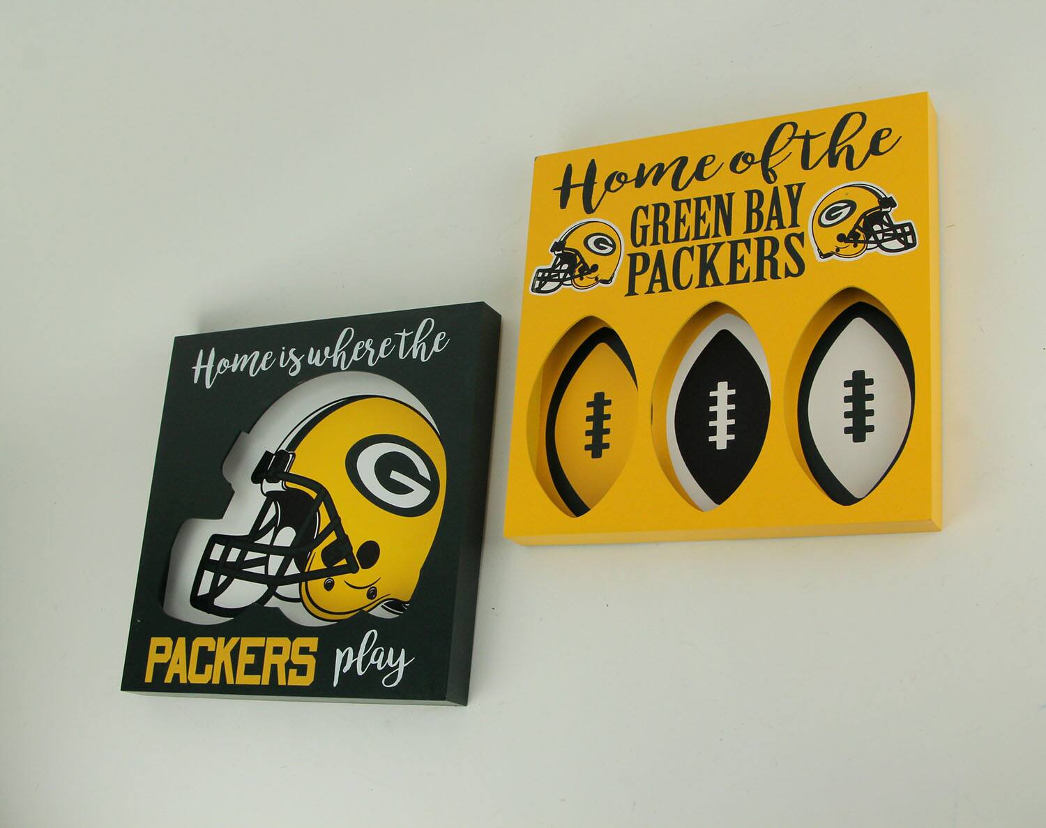 Home is where the PACKERS play

Home of the GREEN BAY PACKERS