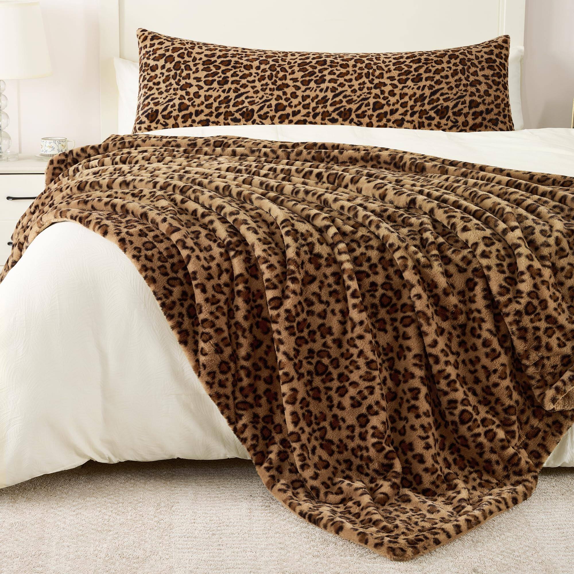 Alt View 5. ThinkLink Electronic - Throw Blanket  Double-sided Plush Fluffy - Luxury Faux Leopard Print Soft And Cozy Room Decor (60x80 Inches Brown) - Cheetah Brown Throw (50" x 60").