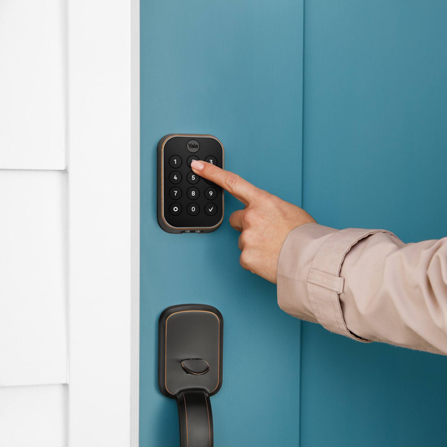 Back. Yale - Assure Lock 2 Key-Free Keypad with Bluetooth  - Oil Rubbed Bronze.