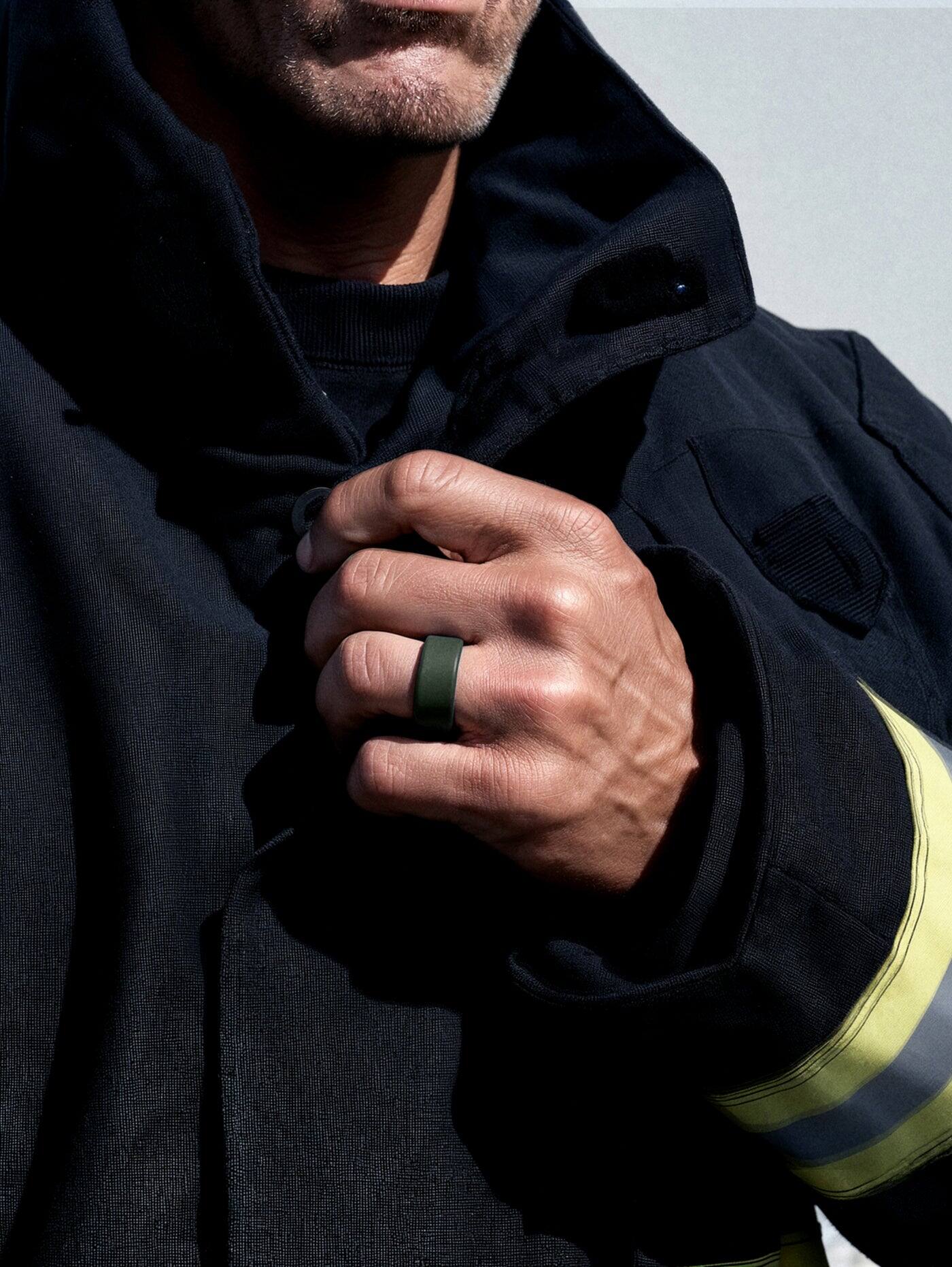 Angle. QALO - Unisex QRNT SLIM 3pk Summit Covers Size 11 - Summit.