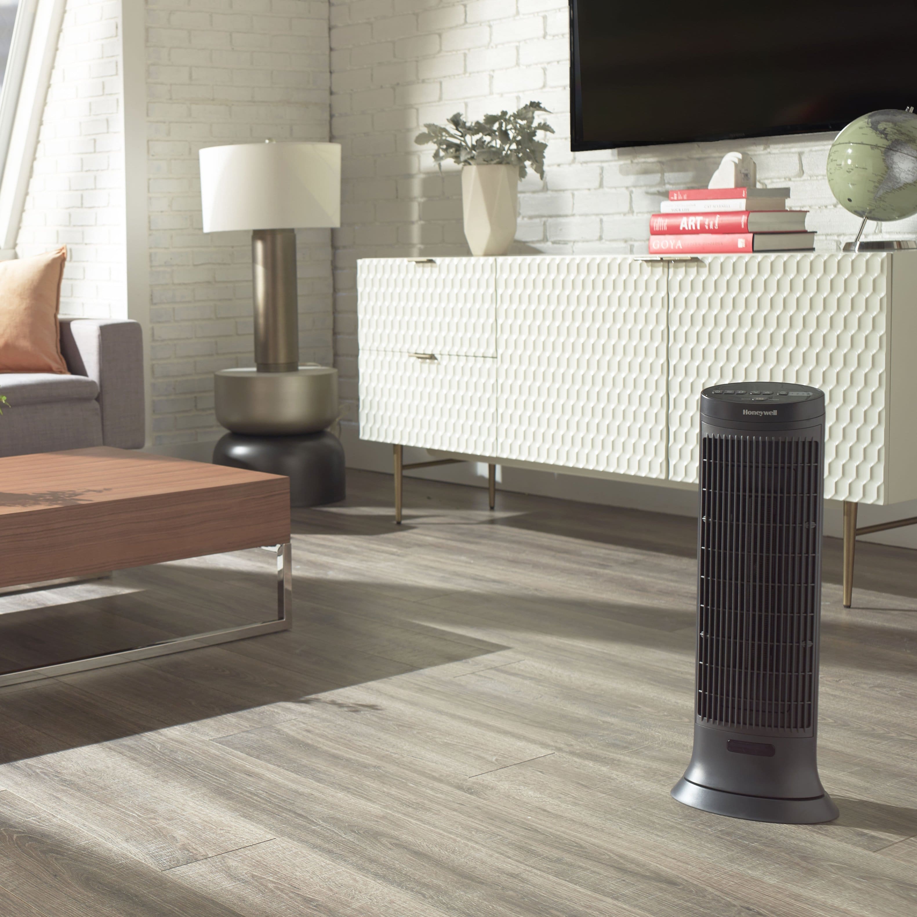 The text on the image reads "Ai ete I art nf goya d - home."