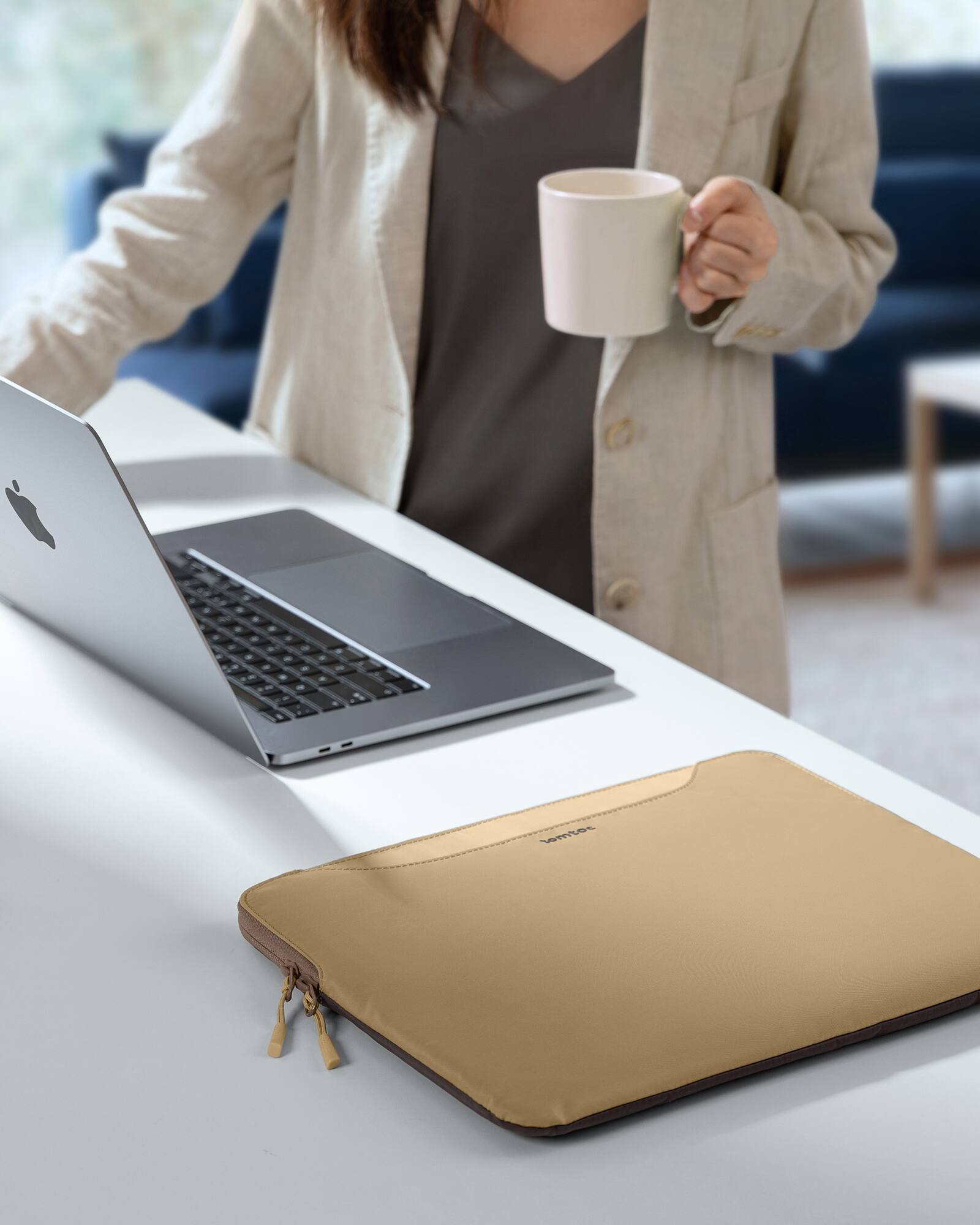 Alt View 6. tomtoc - TheHer-A21 14-inch Slim Laptop Handbag Sleeve for 14 inch MacBook Pro, 13" MacBook Air & Pro, Microsoft Surface Laptop - Cookie.