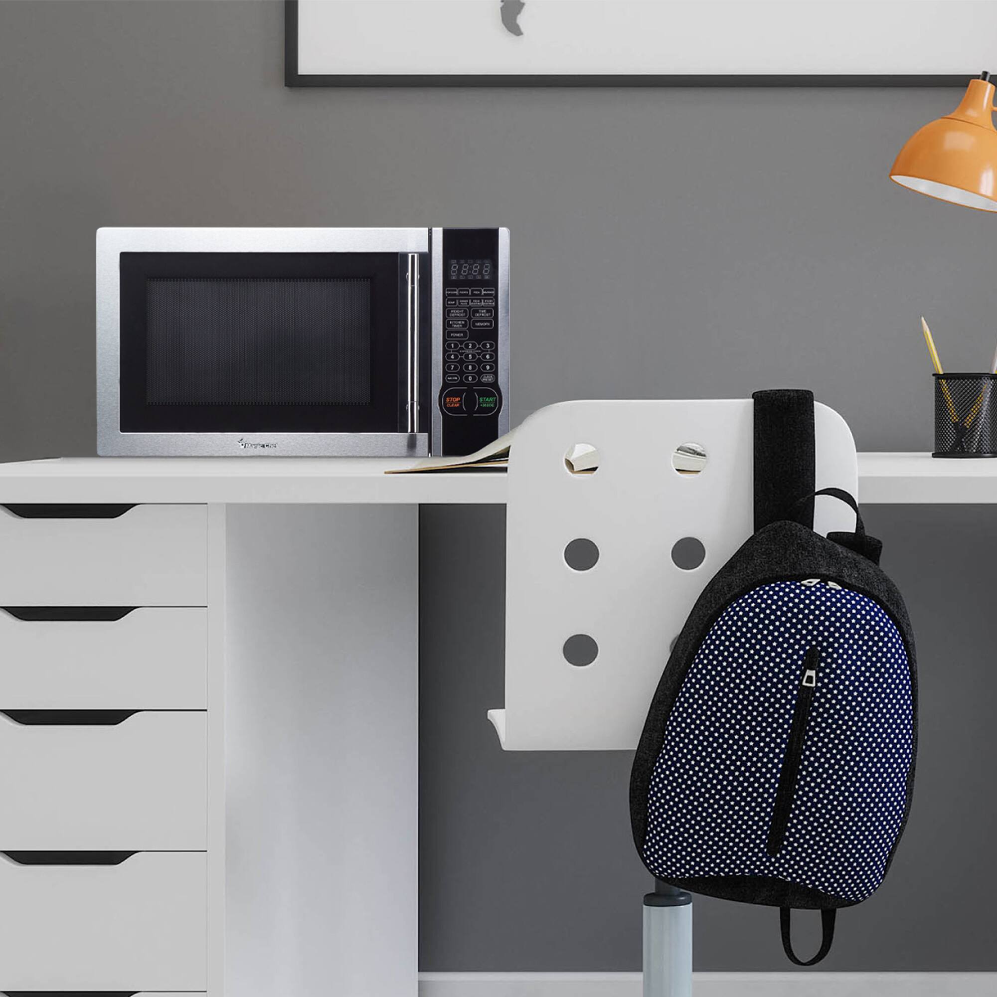 Alt View 3. Magic Chef - Magic Chef MC110MST 1.1-Cu. Ft. 1,000-Watt Digital Touch Countertop Microwave (Silver) - Silver.