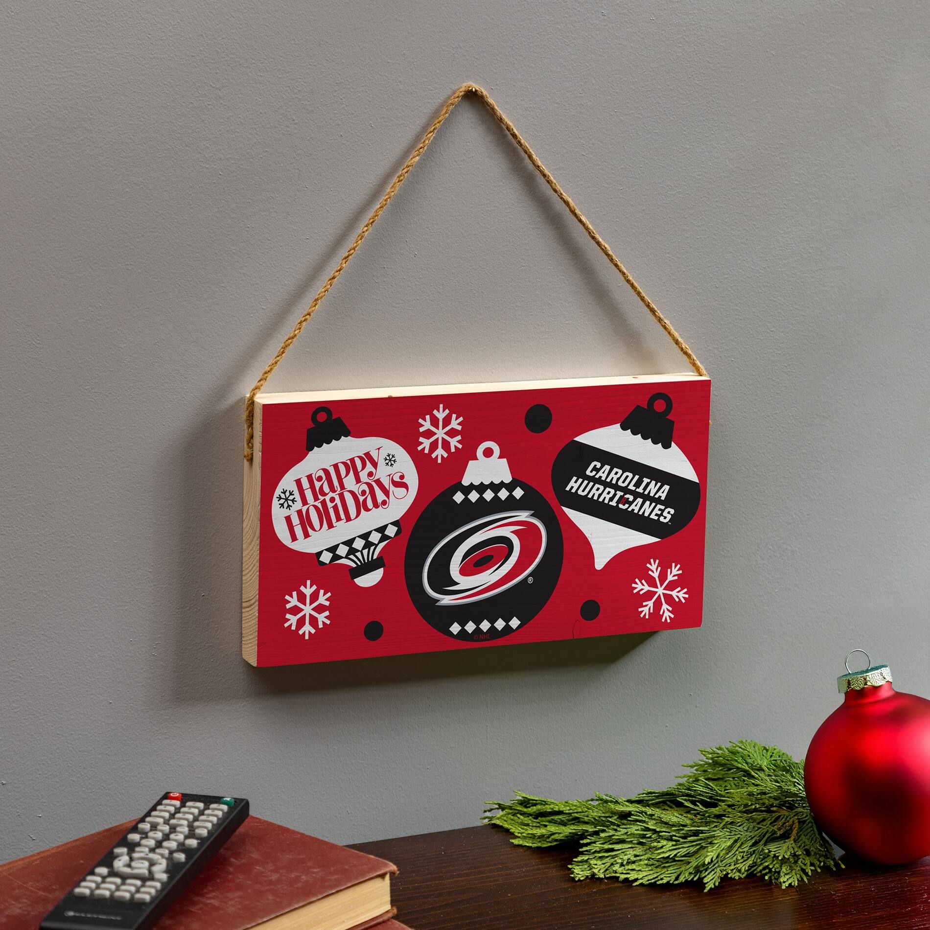 Happy Holidays  
Carolina Hurricanes