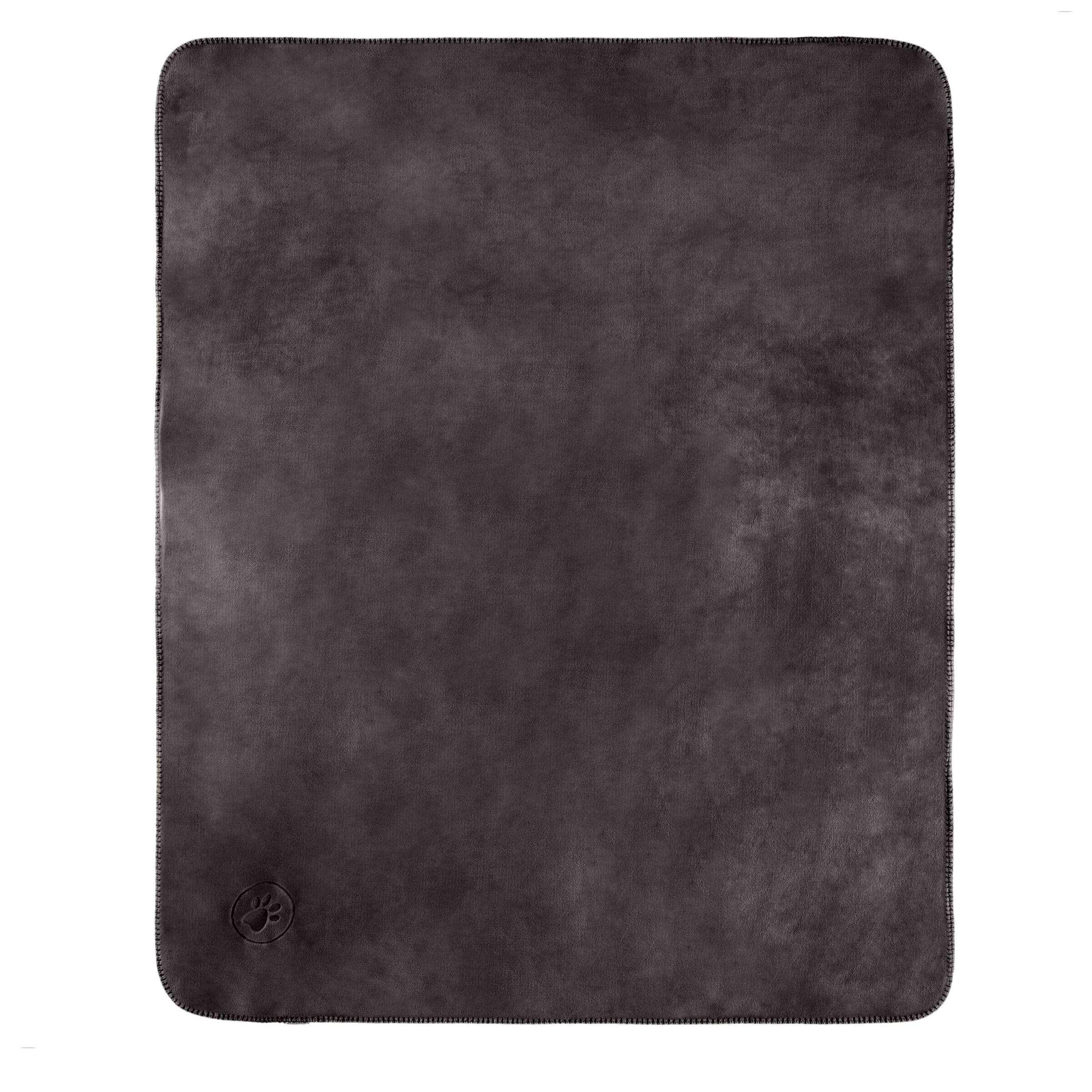 Left. PetMaker - Water-Resistant Dog Blanket - Charcoal.