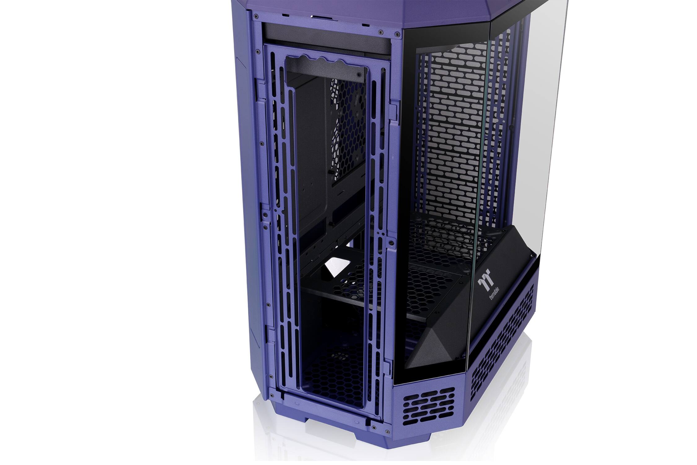 Left. Thermaltake - The Tower 600  Mid Tower ATX PC Case - Future Dusk.
