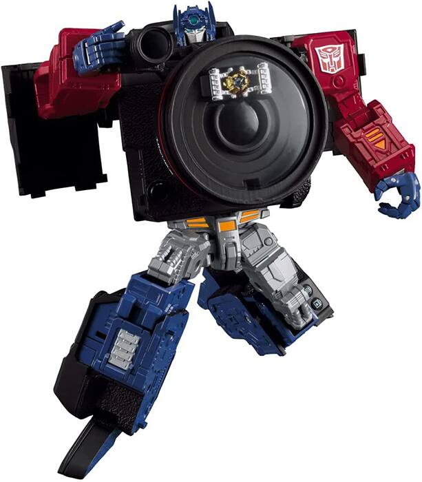 Alt View 6. Transformers - Optimus Prime EOS R5 | Canon | Transformers Collaborative.