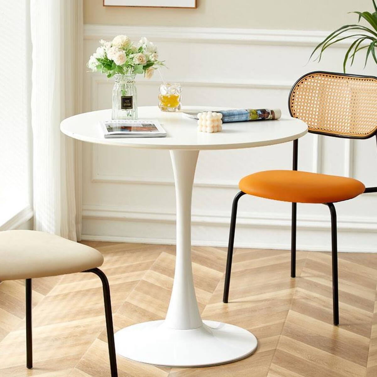 Loheer Round Dining Table, Modern MDF Top with Steel Pedestal for ...