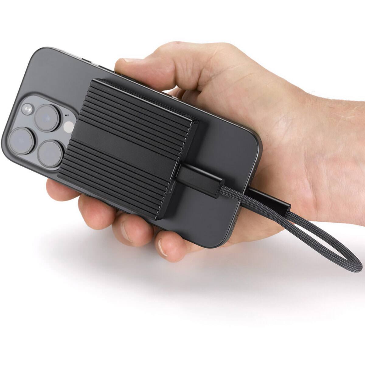 Alt View 5. Oyen Digital - Oyen Digital Helix Mag40 4TB USB4 Portable Magnetic SSD.
