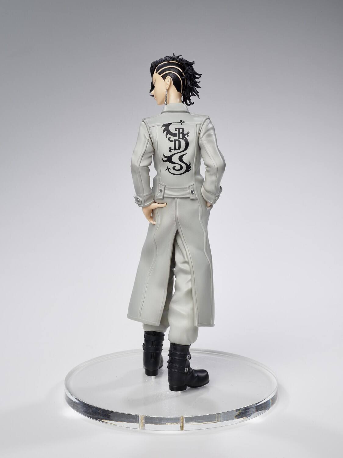 Alt View 2. PopMarket - Taito - Tokyo Revengers Figure - Seishu Inui   - Collectibles - Multicolor.