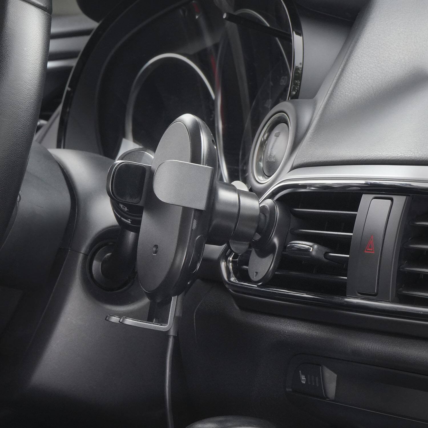 Alt View 15. iOttie - Auto Sense 2 Wireless Air Vent Car Mount - Black.