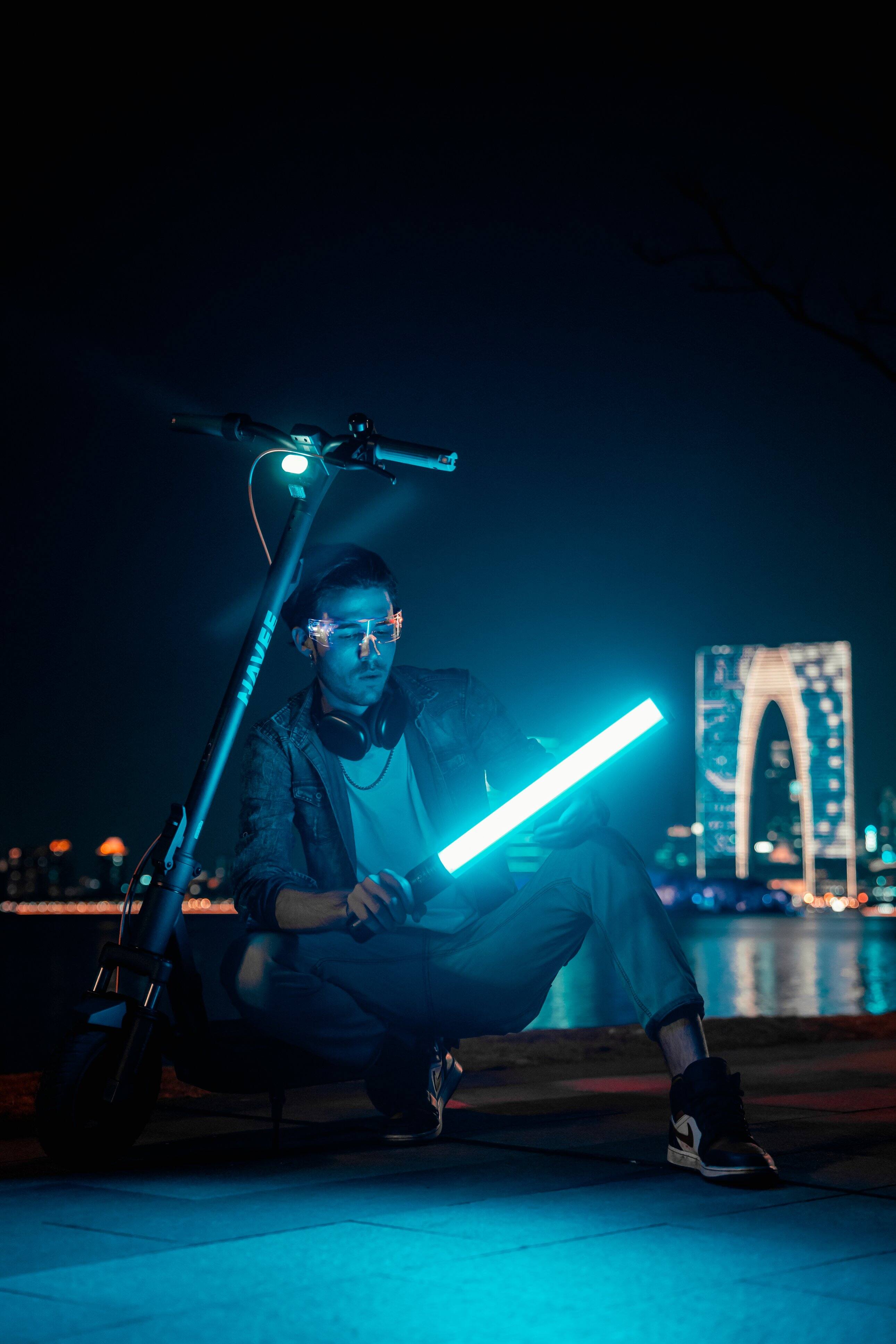 Alt View 11. NAVEE - GT3 Pro Electric Scooter w/37.3 miles Max Operating Range & 20 mph Max Speed - Black.