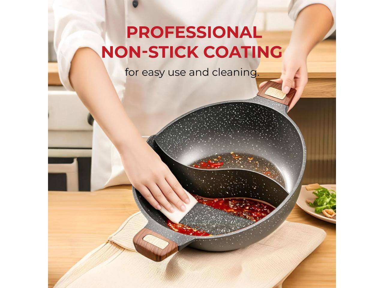PROFESSIONAL NON-STICK COATING for easy use and cleaning.