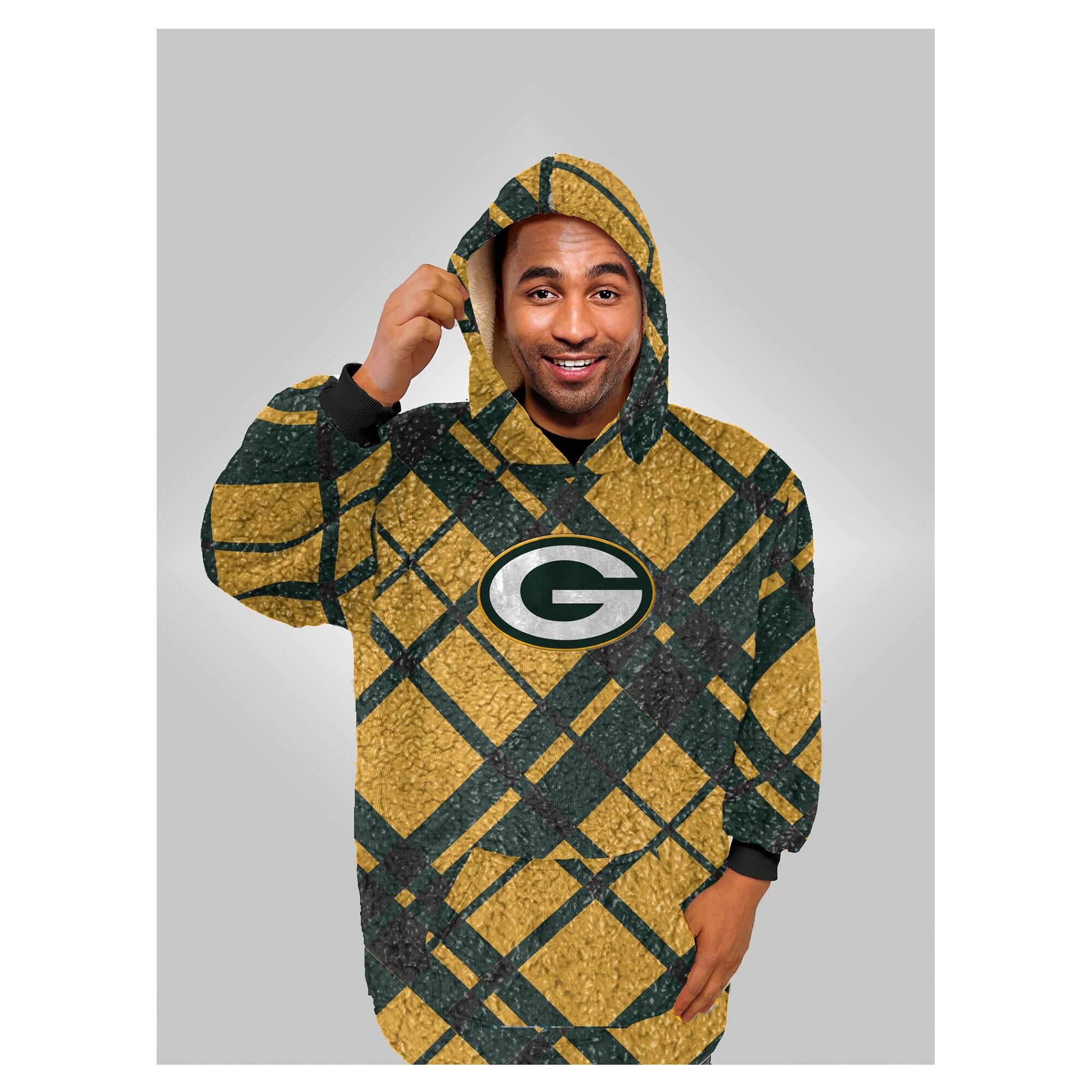 Alt View 1. Pegasus - Green Bay Packers 34" x 34" Digital Dash Sherpa Hooded Fan Cape - Multicolor.