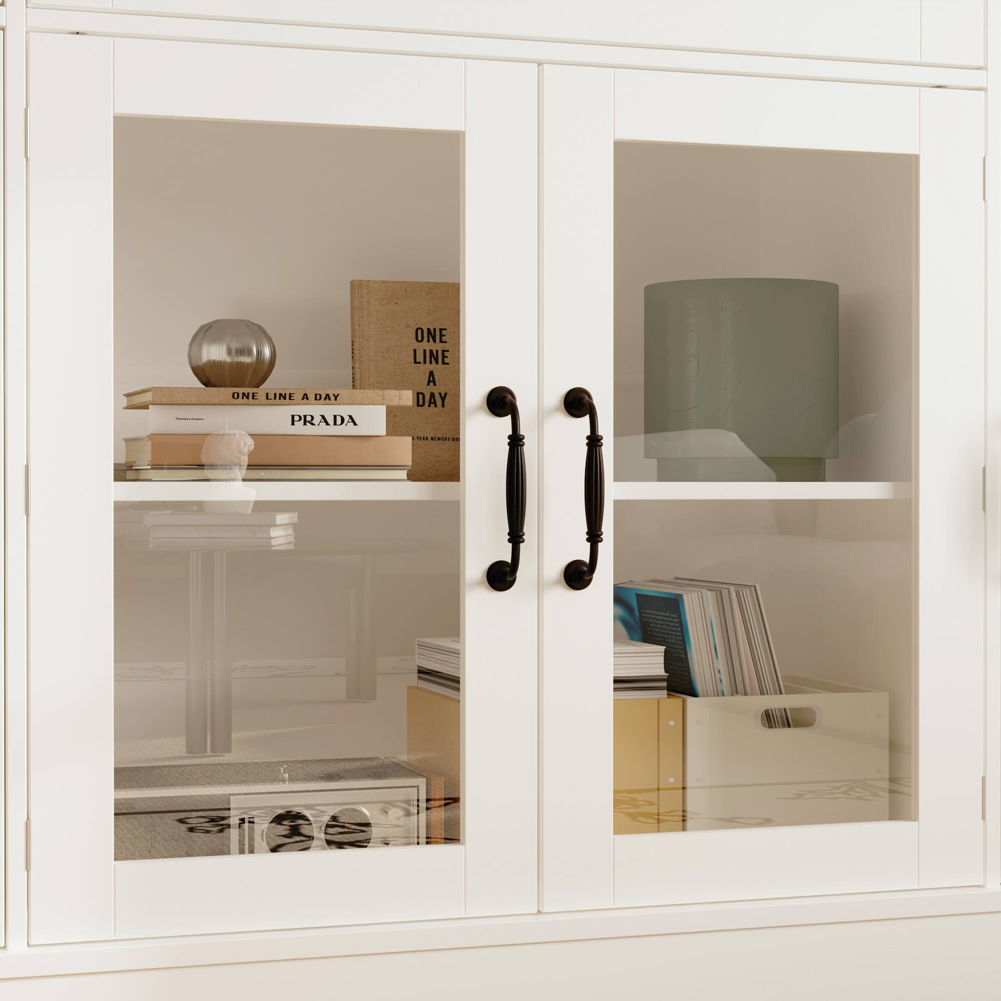 ONE LINE A DAY  
PRADA