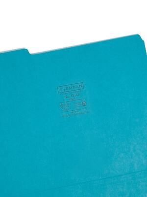 Sure, here is the corrected and grouped text from the image:

**Top Left:**
- SMEAD
- No. 13143

**Top Right:**
- SMEAD
- No. 13143

**Center:**
- SMEAD
- No. 13143
- 50% Recycled Content
- 100% Recyclable
- 100% Recycled Kraft
- 100% Recyclable Kraft
- 100% Recyclable Kraft
- 100% Recyclable Kraft